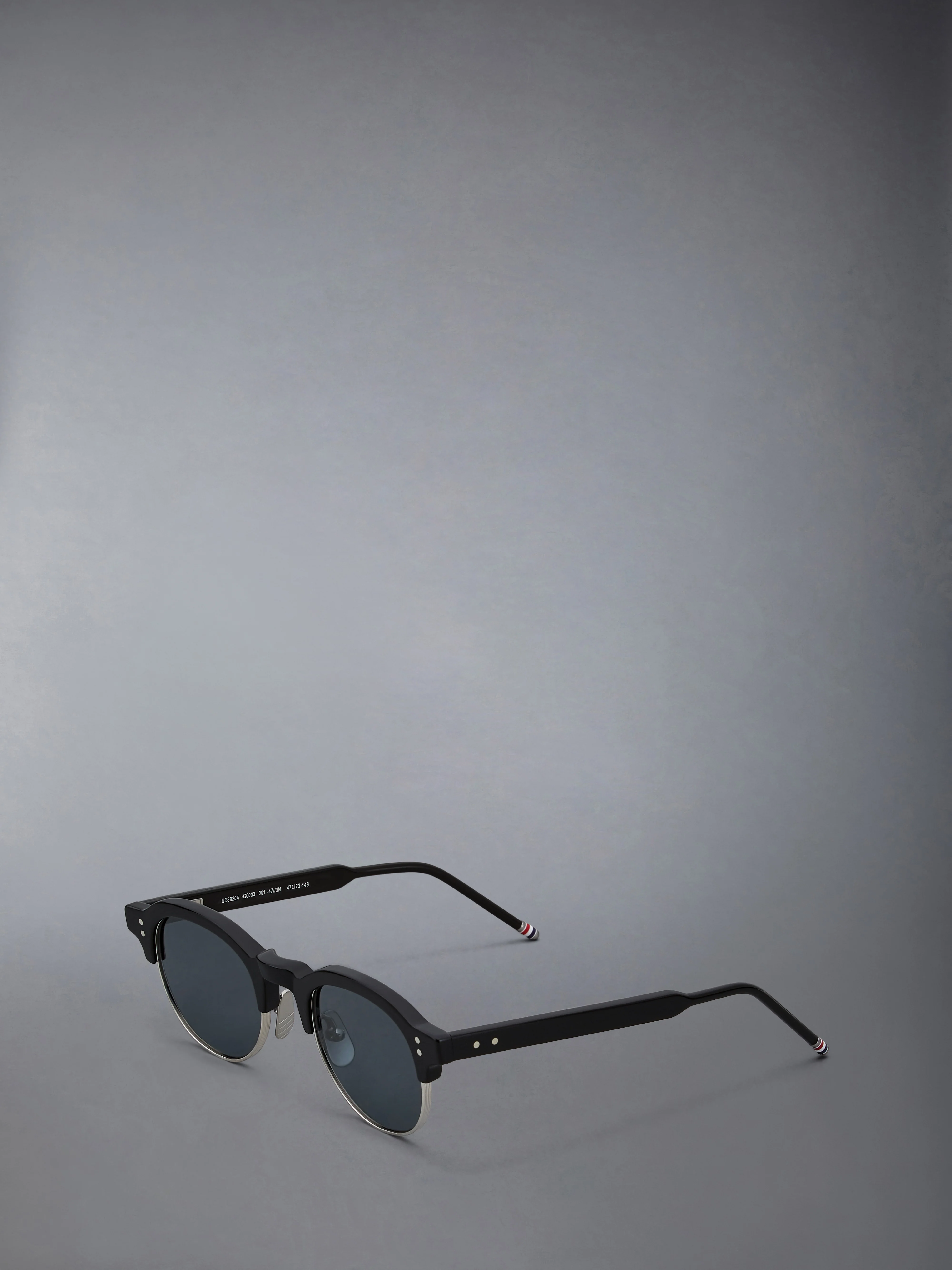 2351-acetate-and-titanium-oval-sunglasses-6.webp ACETATE AND TITANIUM OVAL SUNGLASSES