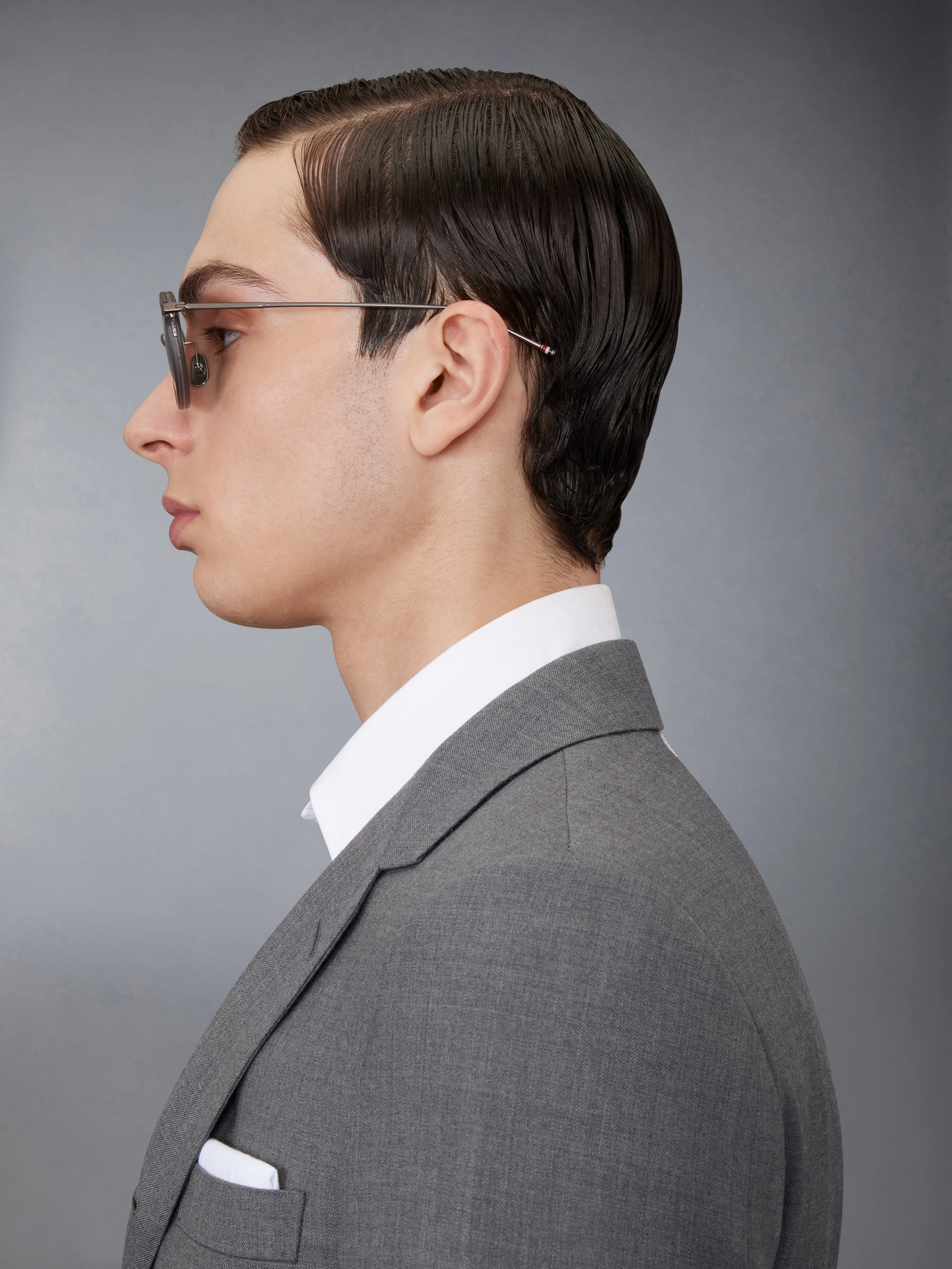 2394-acetate-and-titanium-round-sunglasses-5.webp ACETATE AND TITANIUM ROUND SUNGLASSES