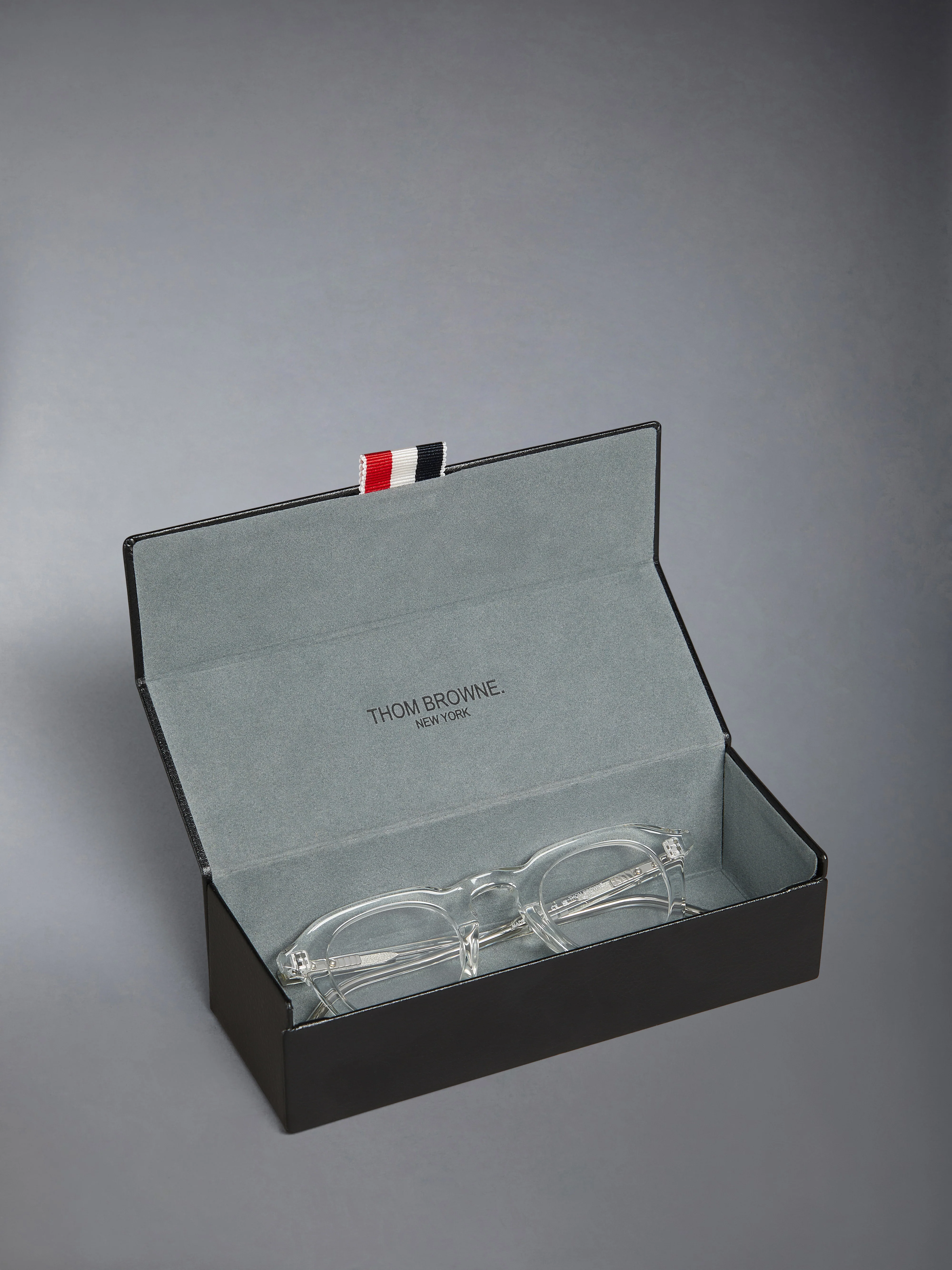 2413-acetate-oval-eyeglasses-8.webp ACETATE OVAL EYEGLASSES