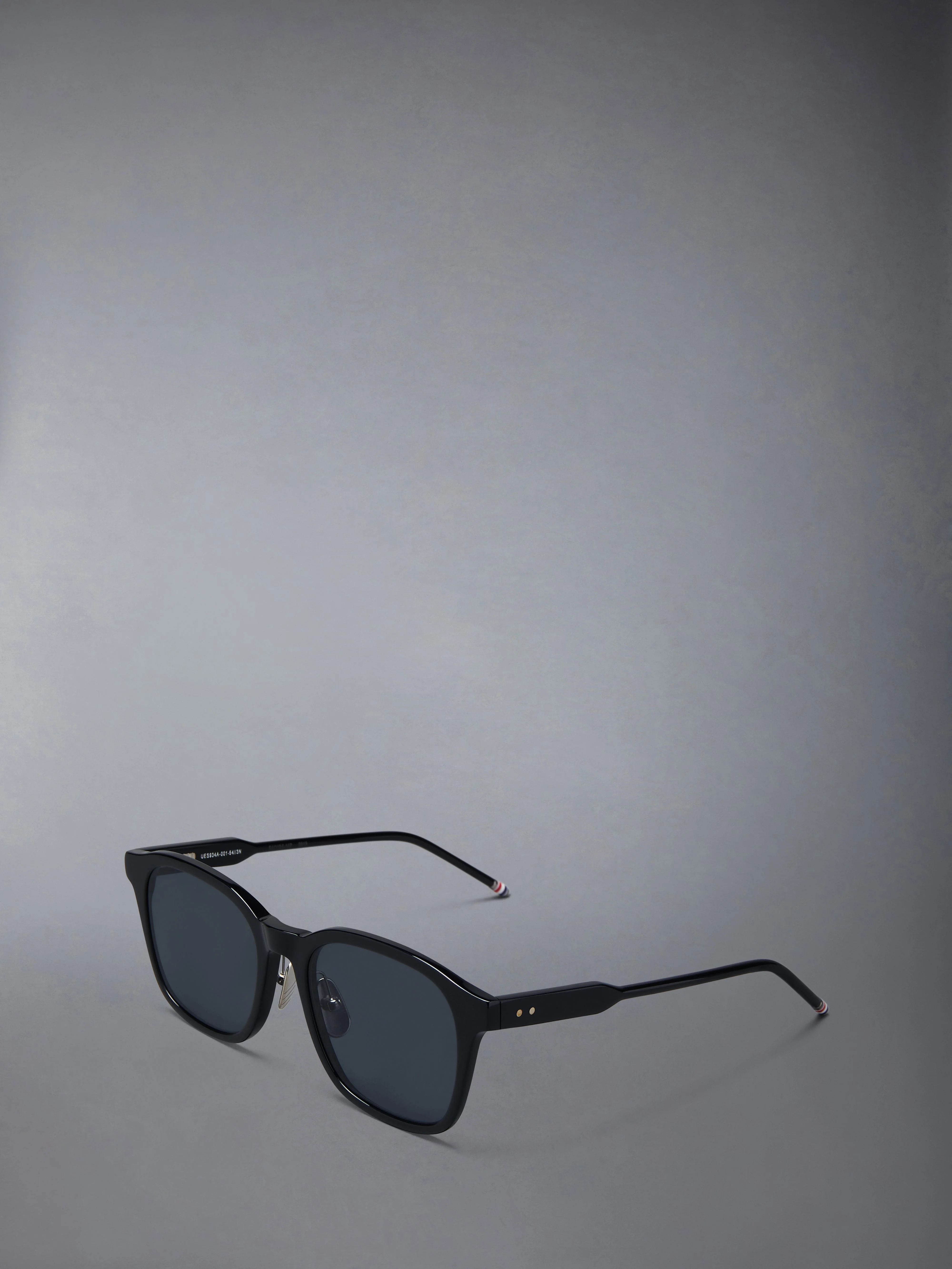 2433-acetate-rectangular-sunglasses-2.webp ACETATE RECTANGULAR SUNGLASSES