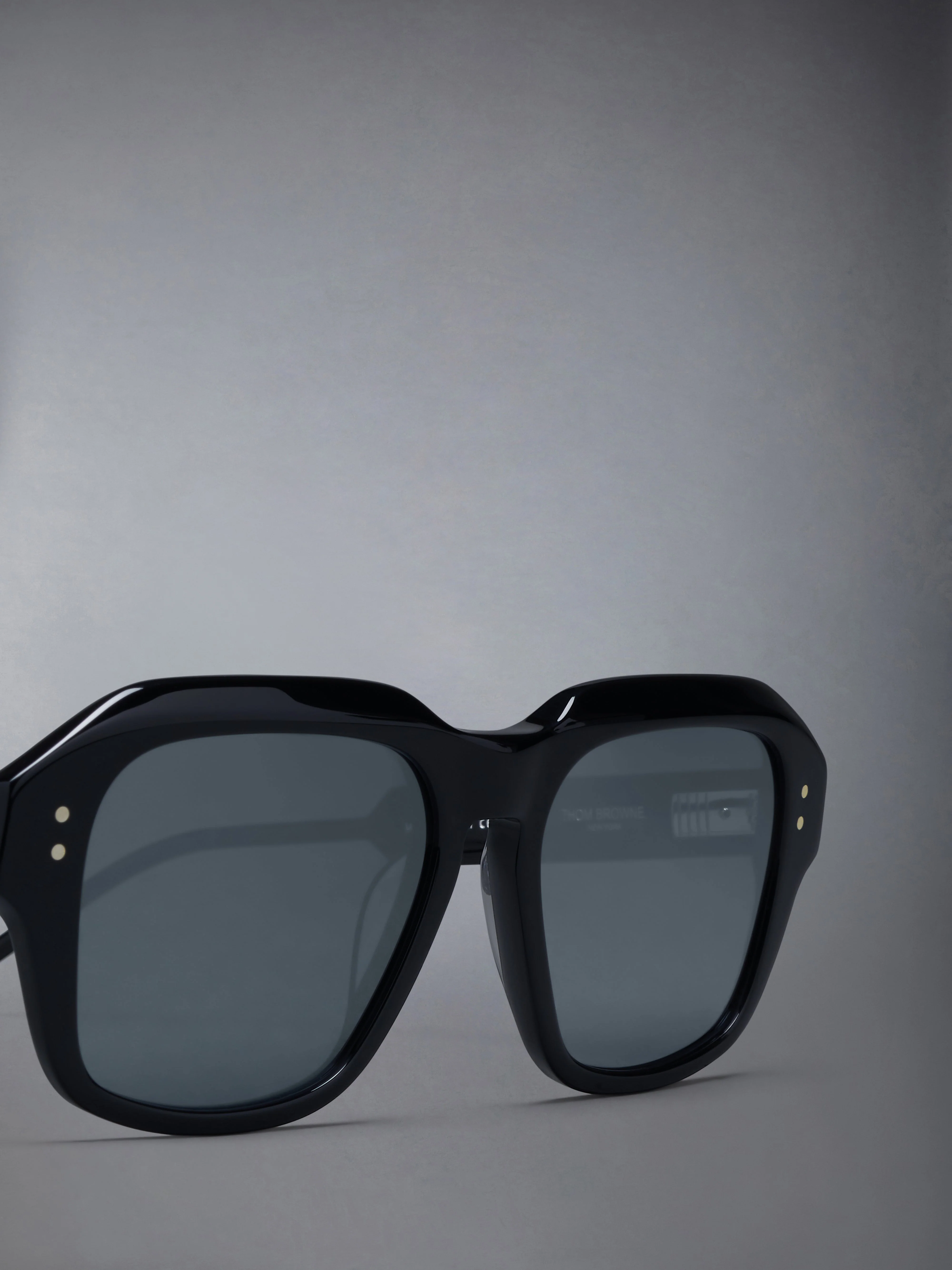2461-acetate-square-sunglasses-3.webp ACETATE SQUARE SUNGLASSES