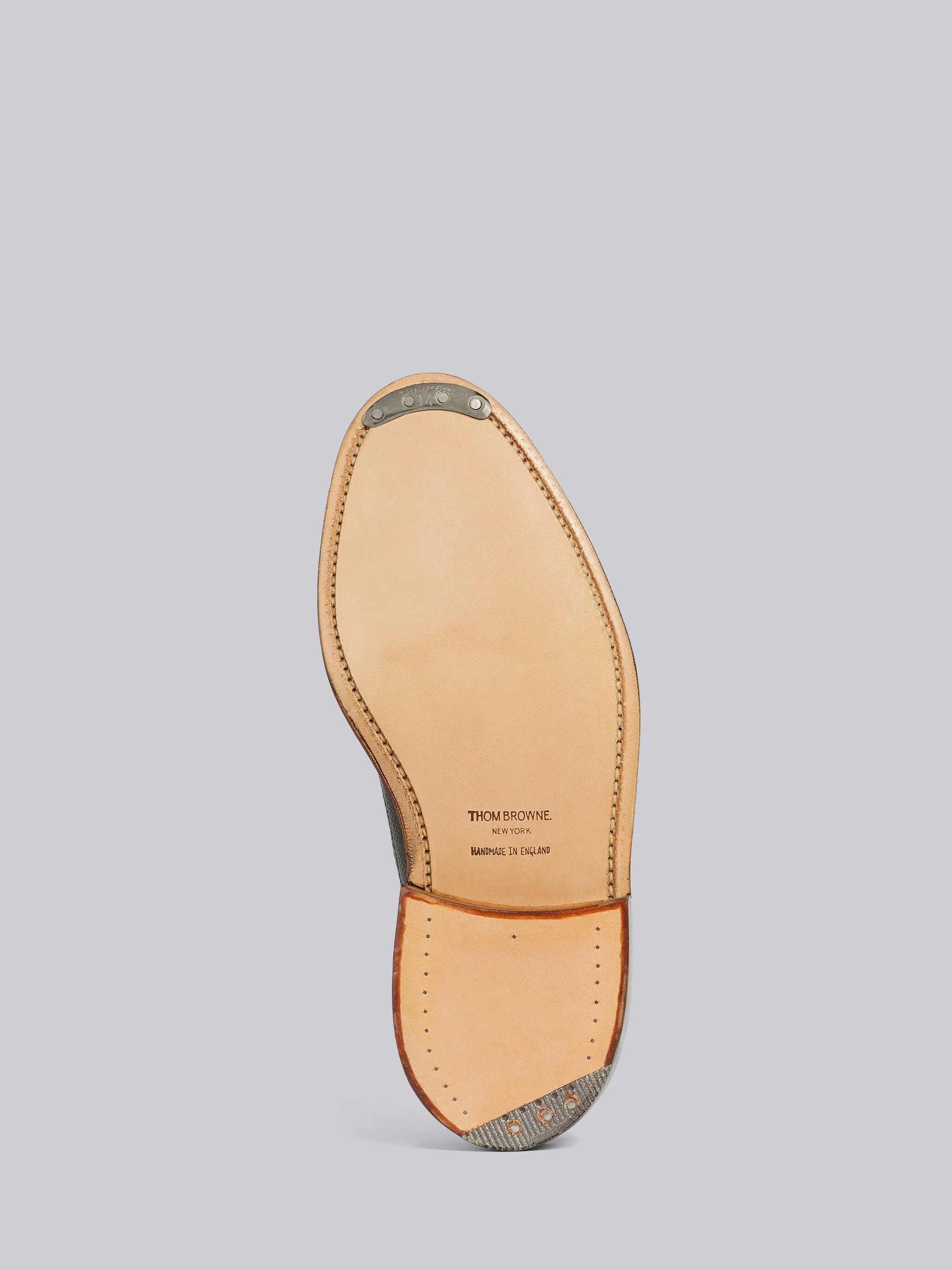 2511-black-pebbled-calfskin-mix-longwing-brogue-4.webp BLACK PEBBLED CALFSKIN MIX LONGWING BROGUE