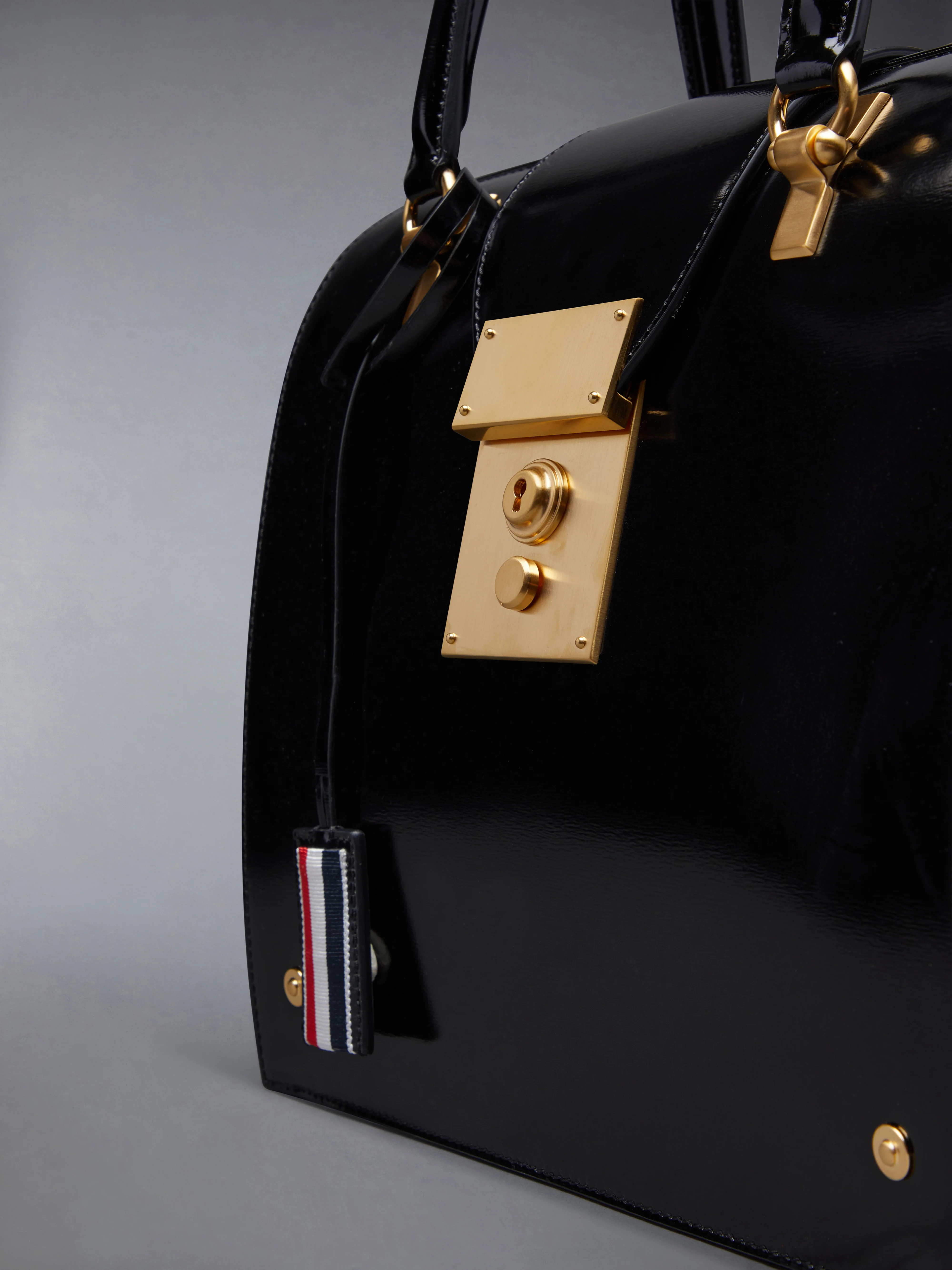 2698-calf-leather-mrs-thom-junior-bag-6.webp CALF LEATHER MRS. THOM JUNIOR BAG