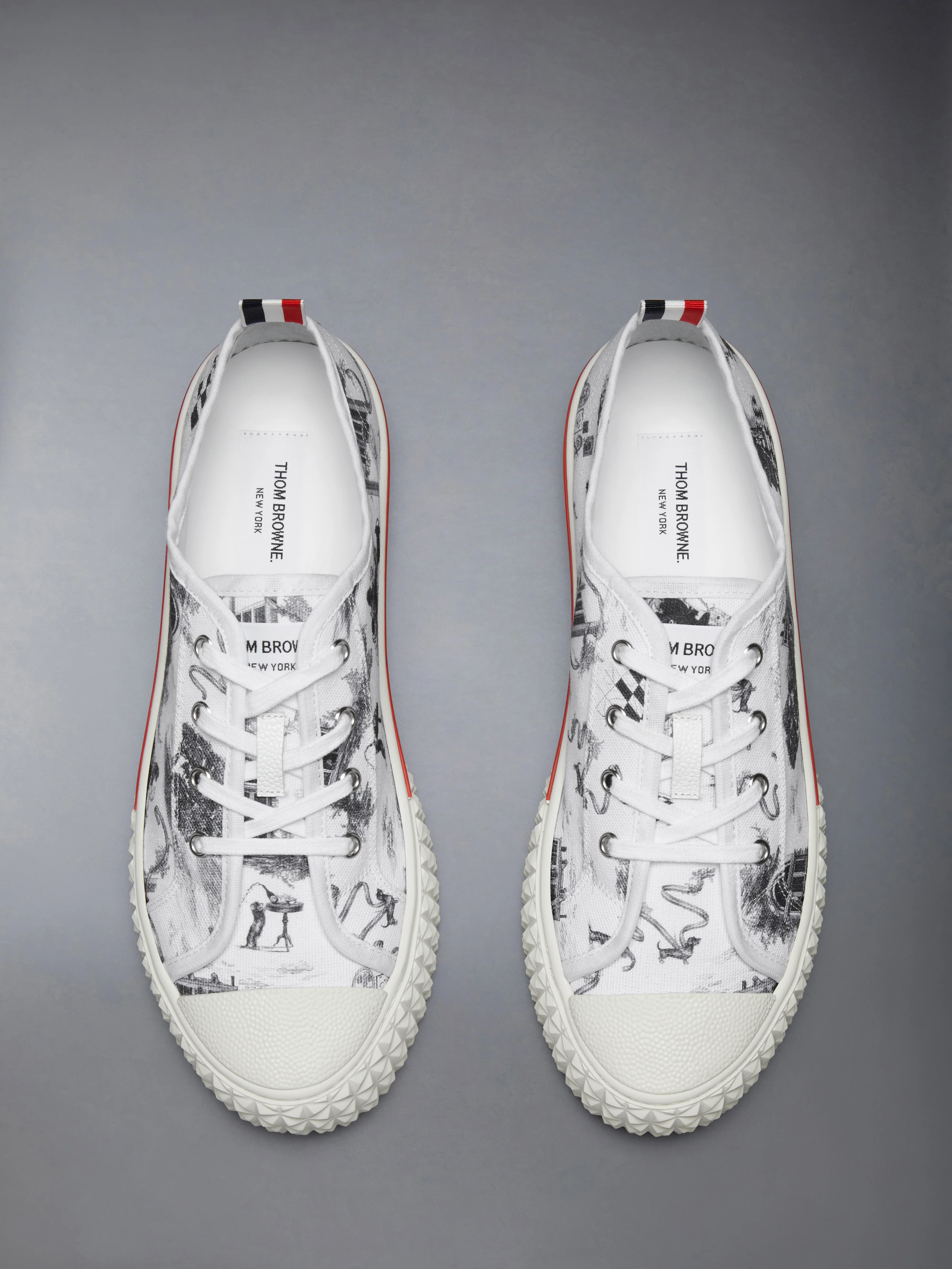 2785-canvas-hector-toile-low-top-sneakers-4.webp CANVAS HECTOR TOILE LOW TOP SNEAKERS