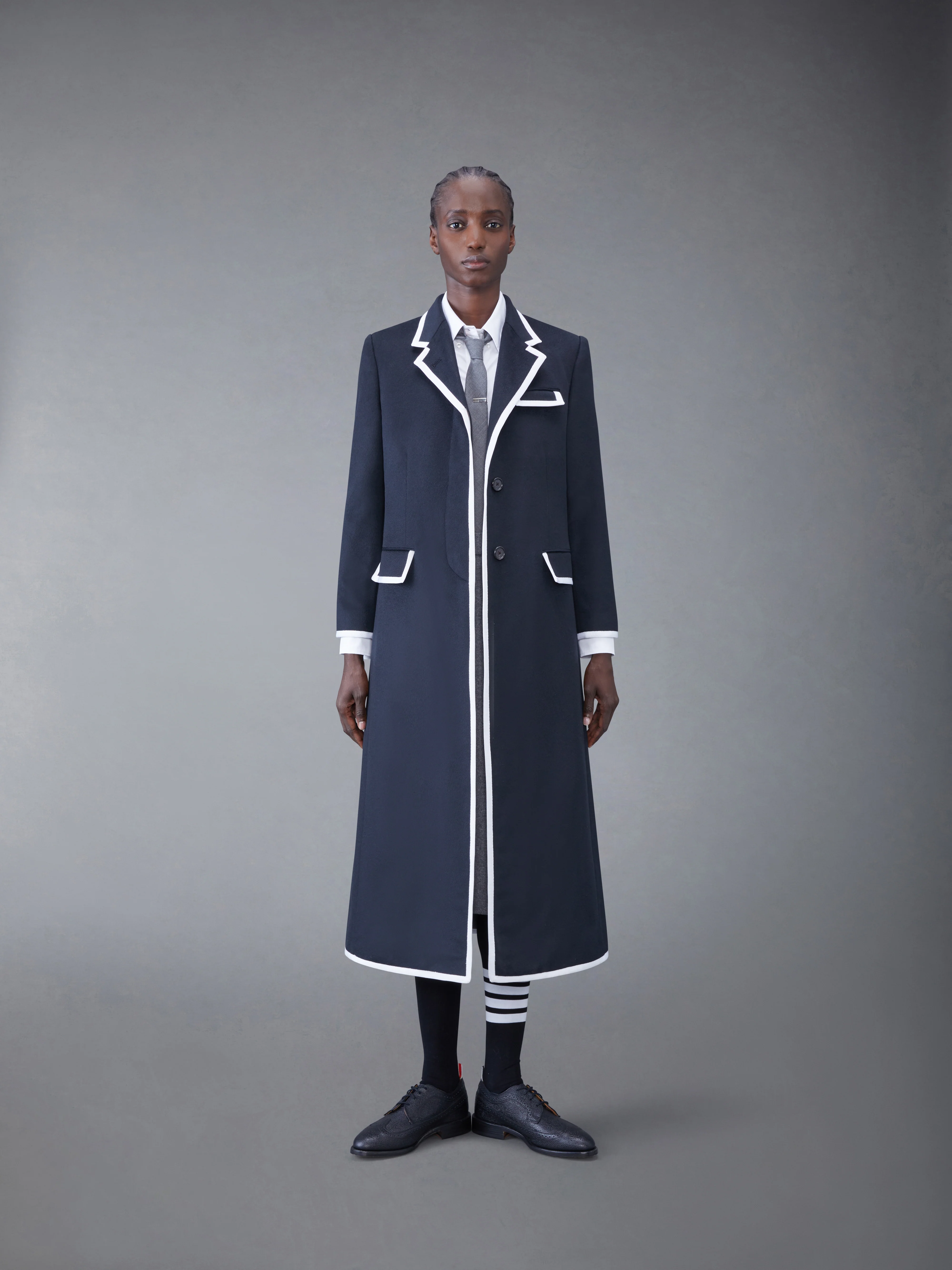 2868-cashmere-2003-high-armhole-chesterfield-coat-3.webp CASHMERE 2003 HIGH ARMHOLE CHESTERFIELD COAT