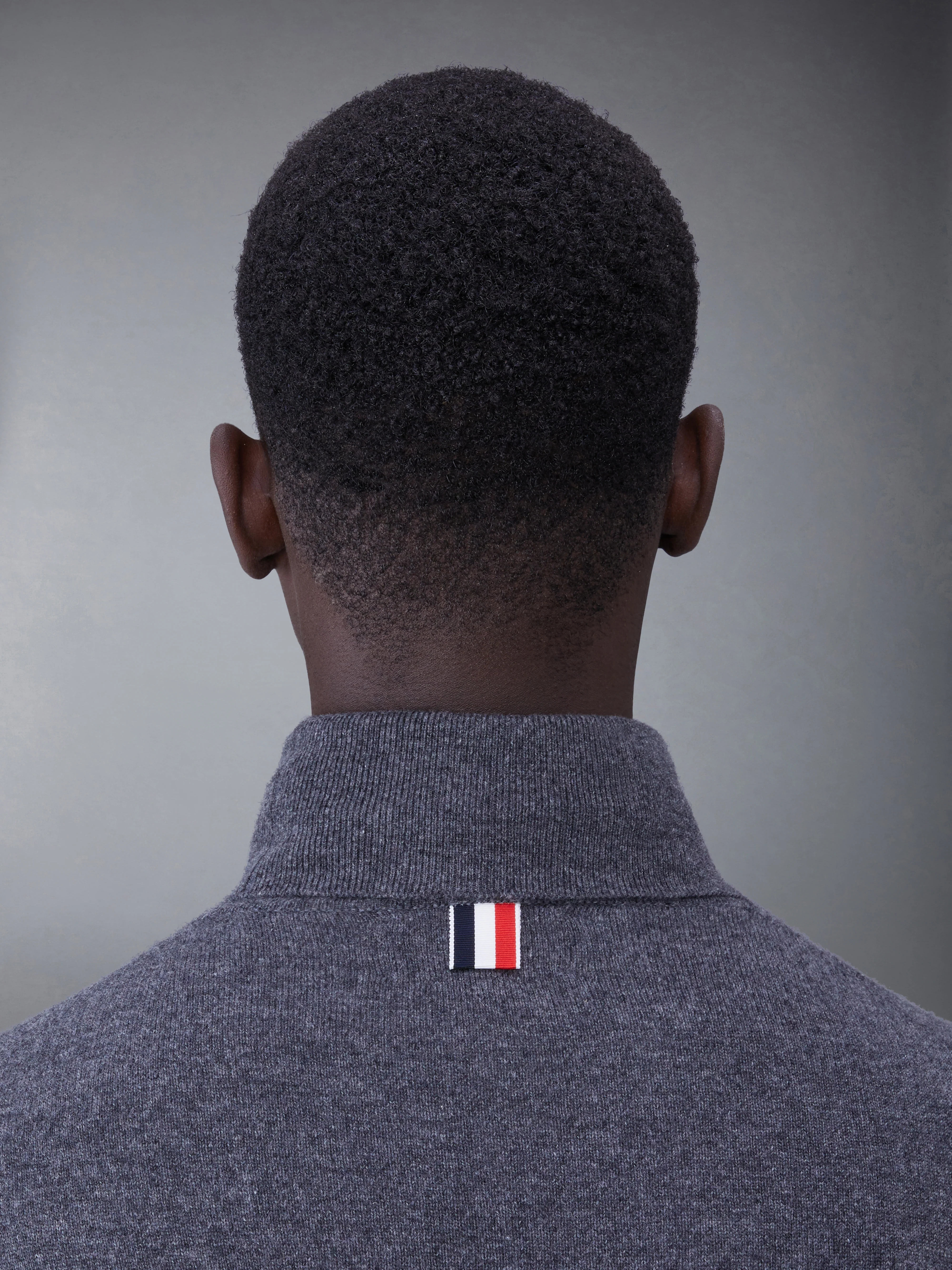2938-cashmere-4-bar-classic-turtleneck-5.webp CASHMERE 4-BAR CLASSIC TURTLENECK