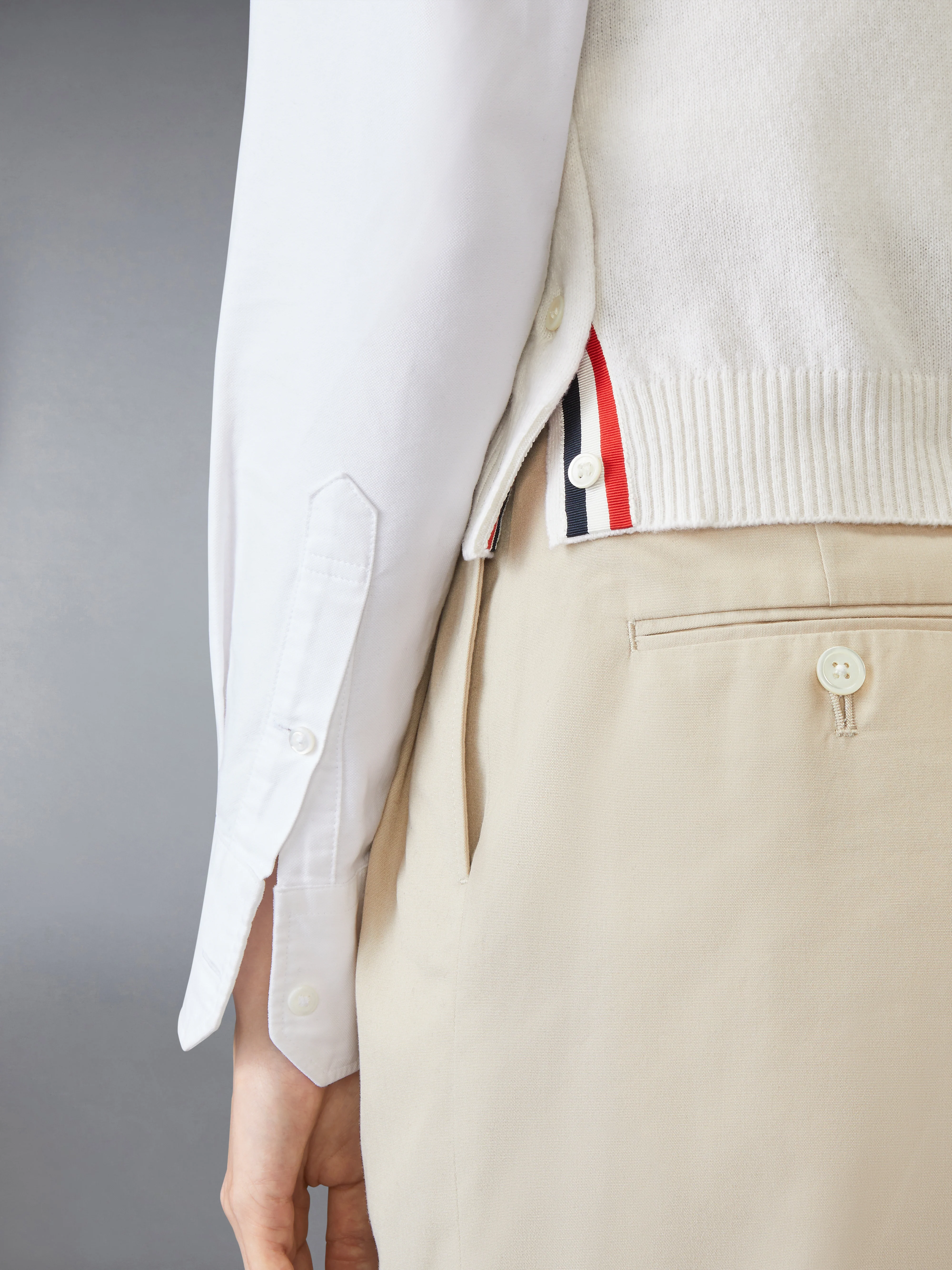 2962-cashmere-4-bar-cropped-shell-top-4.webp CASHMERE 4-BAR CROPPED SHELL TOP