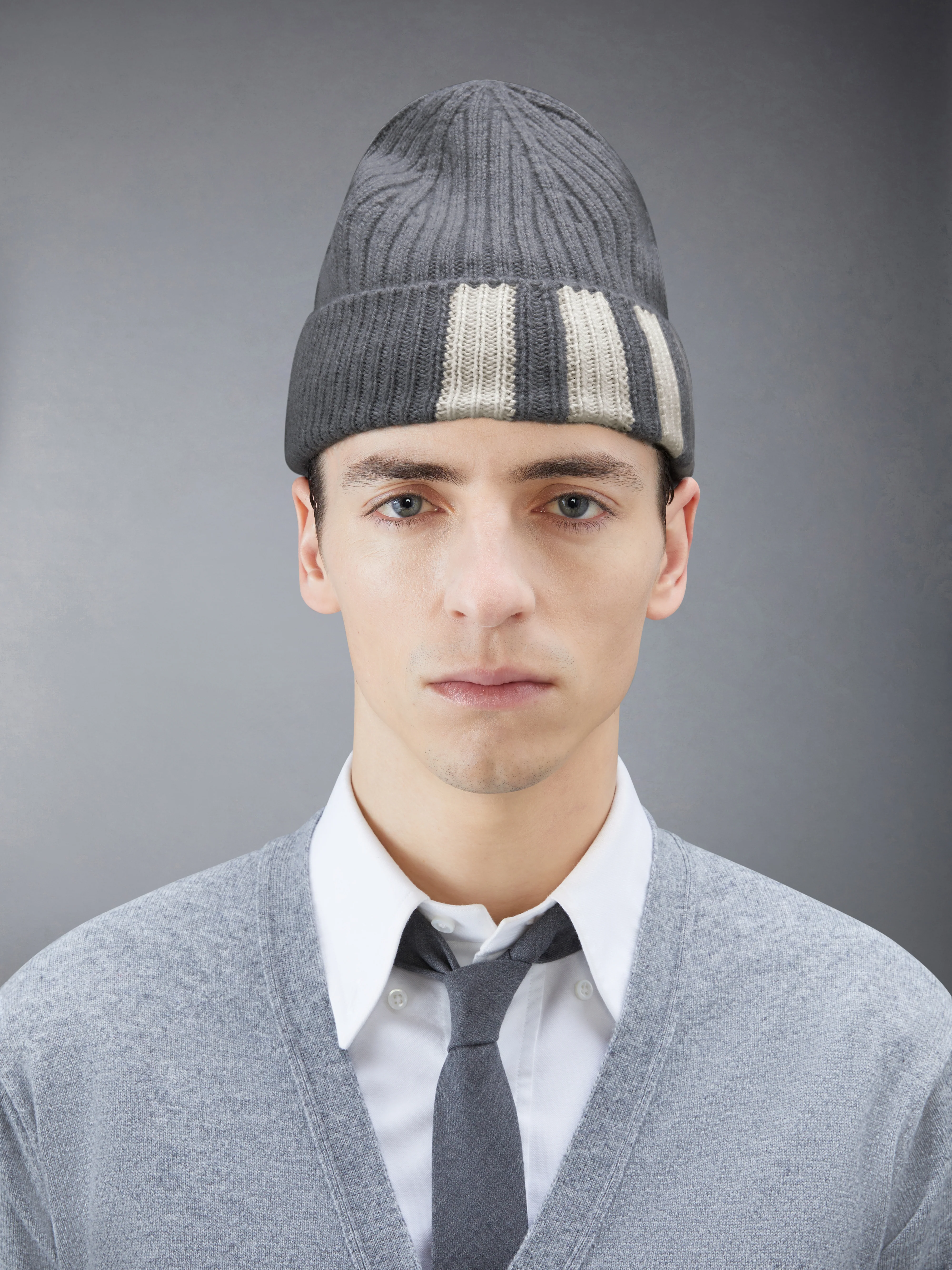 2972-cashmere-4-bar-cuff-beanie-4.webp CASHMERE 4-BAR CUFF BEANIE