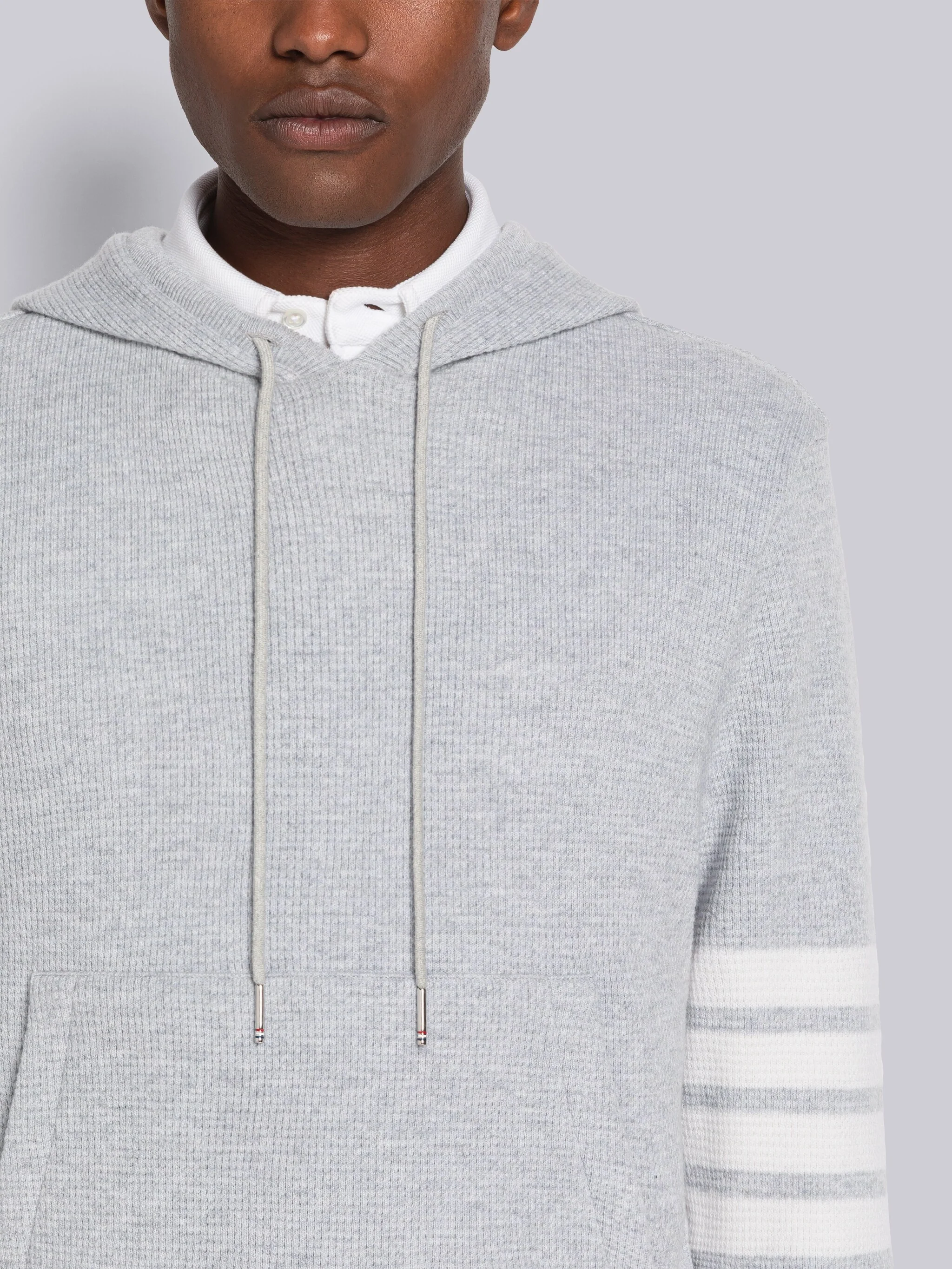 3227-cashmere-waffle-4-bar-hoodie-pullover-5.webp CASHMERE WAFFLE 4-BAR HOODIE PULLOVER