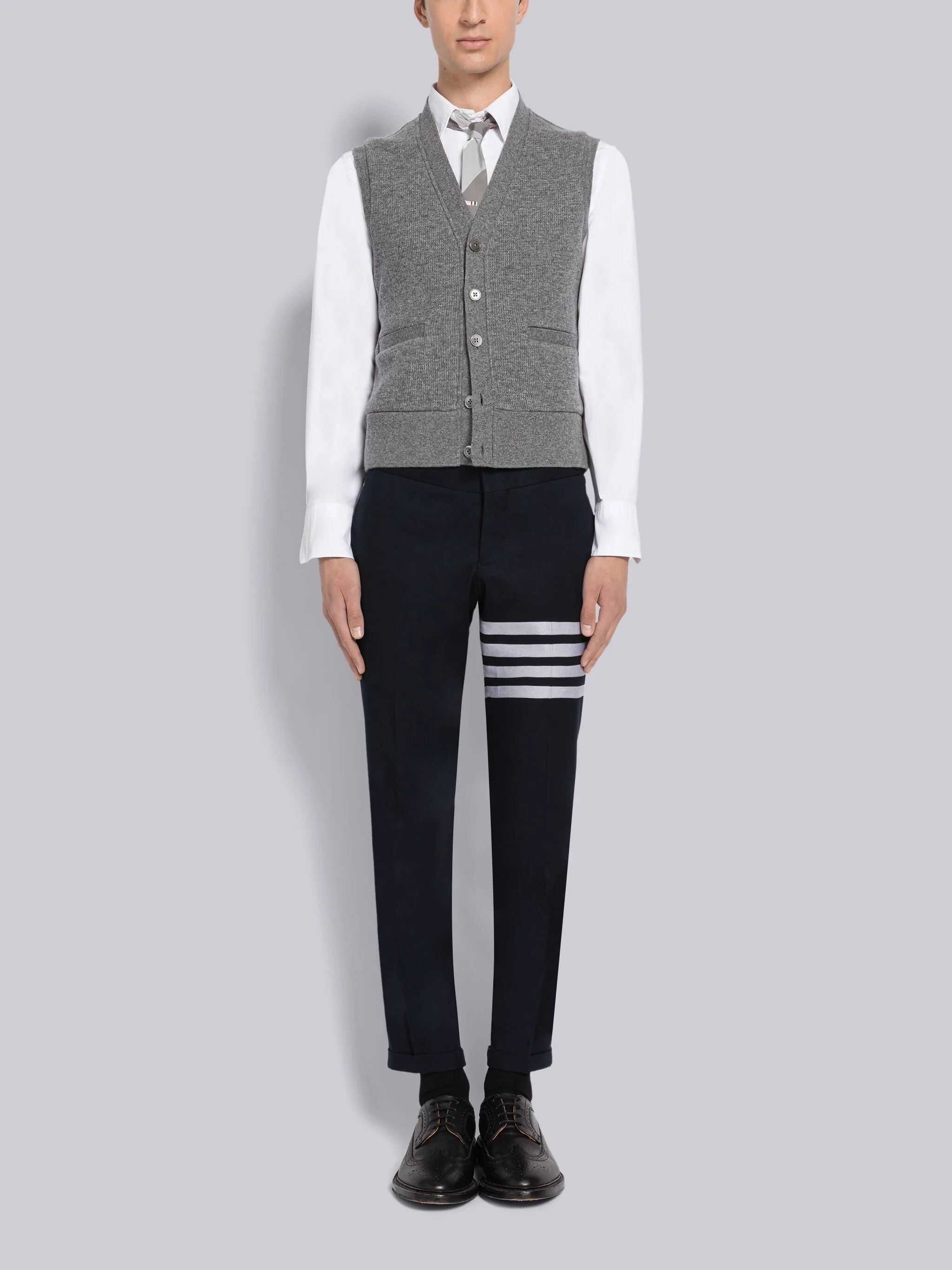 3259-cashmere-waffle-cardigan-vest-4.webp CASHMERE WAFFLE CARDIGAN VEST