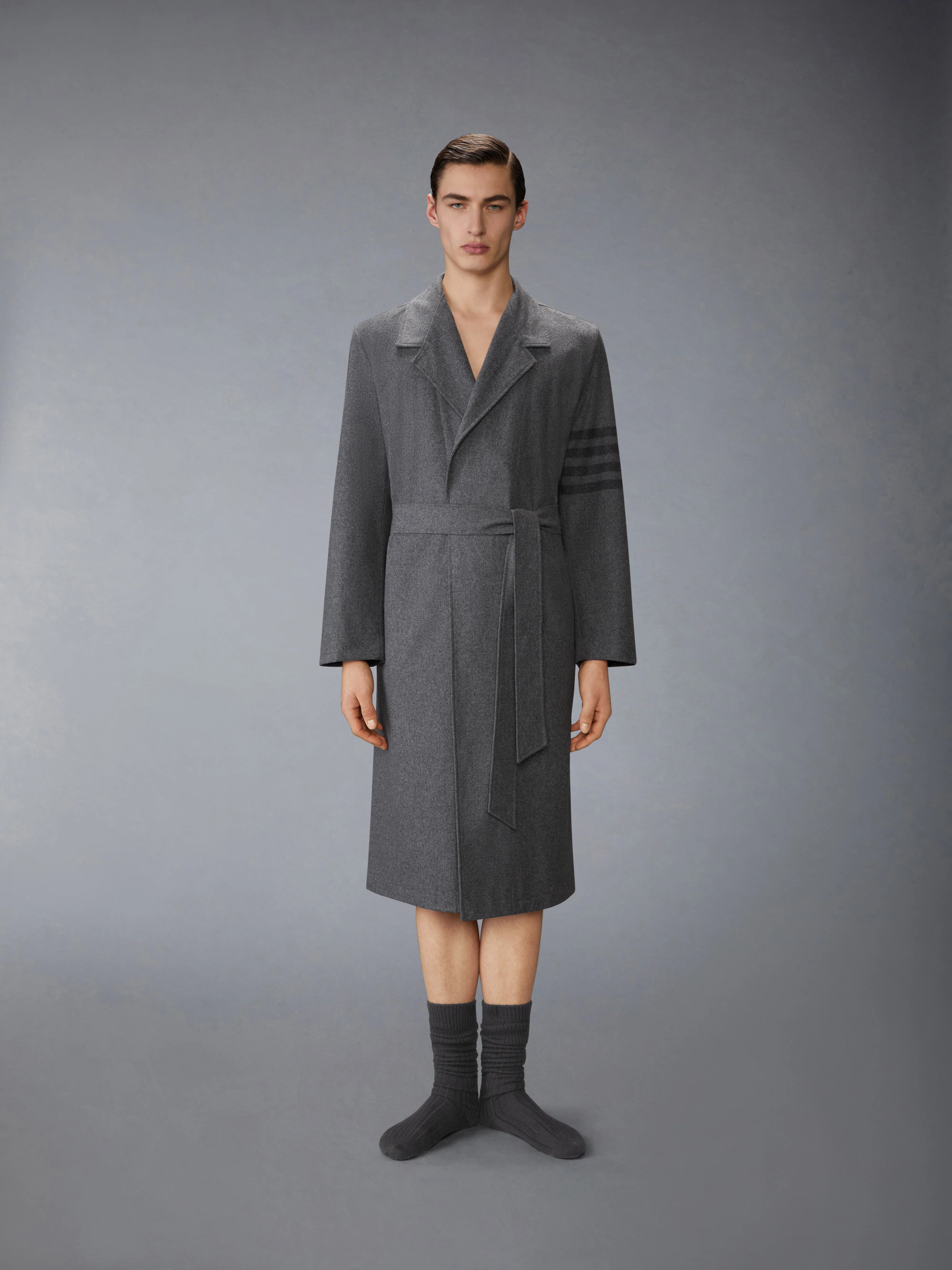 3275-cashmere-wool-4-bar-dressing-gown-4.webp CASHMERE WOOL 4-BAR DRESSING GOWN