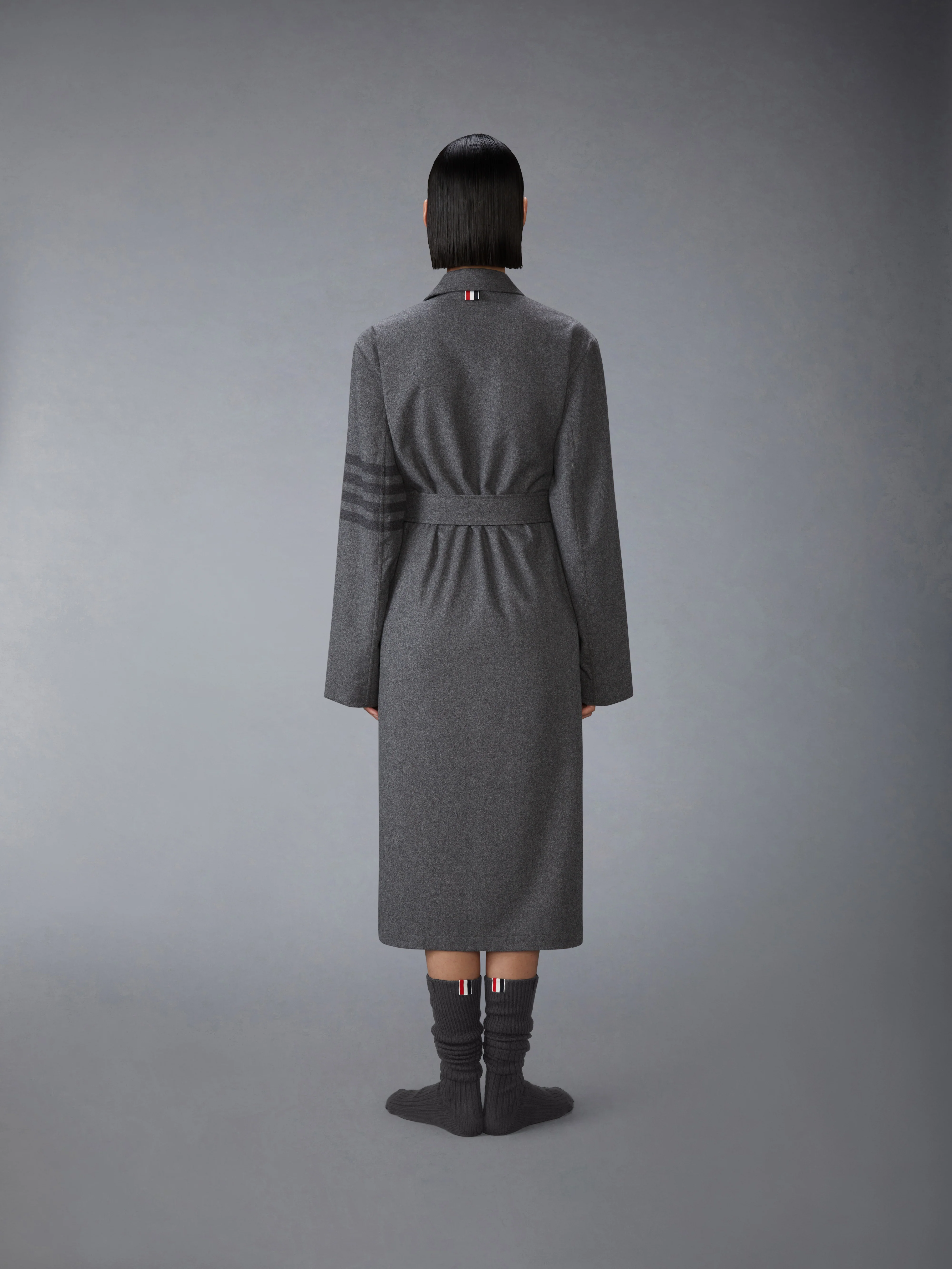 3275-cashmere-wool-4-bar-dressing-gown-7.webp CASHMERE WOOL 4-BAR DRESSING GOWN