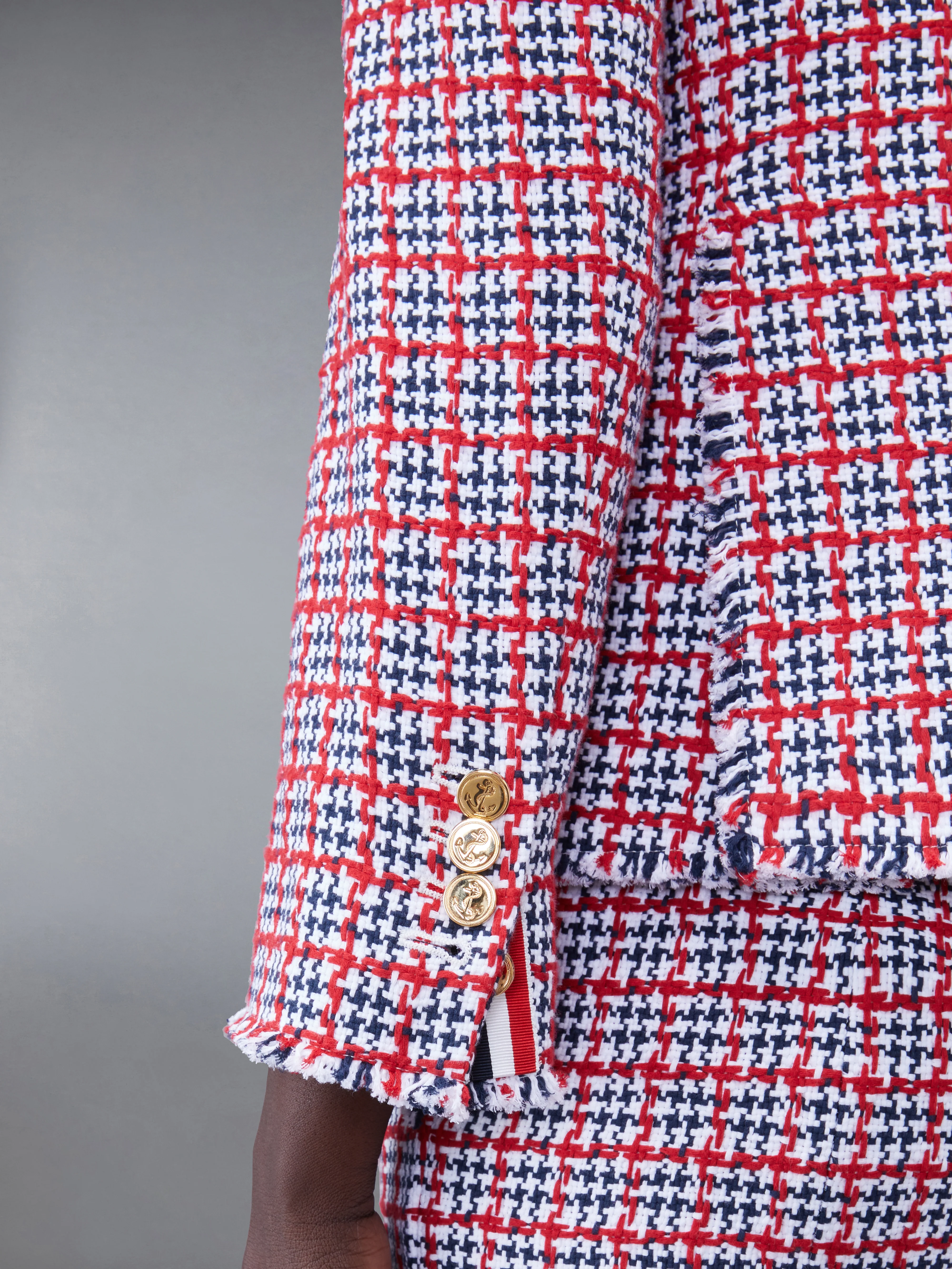 3318-check-summer-tweed-fray-armband-slim-fit-sport-coat-6.webp CHECK SUMMER TWEED FRAY ARMBAND SLIM FIT SPORT COAT
