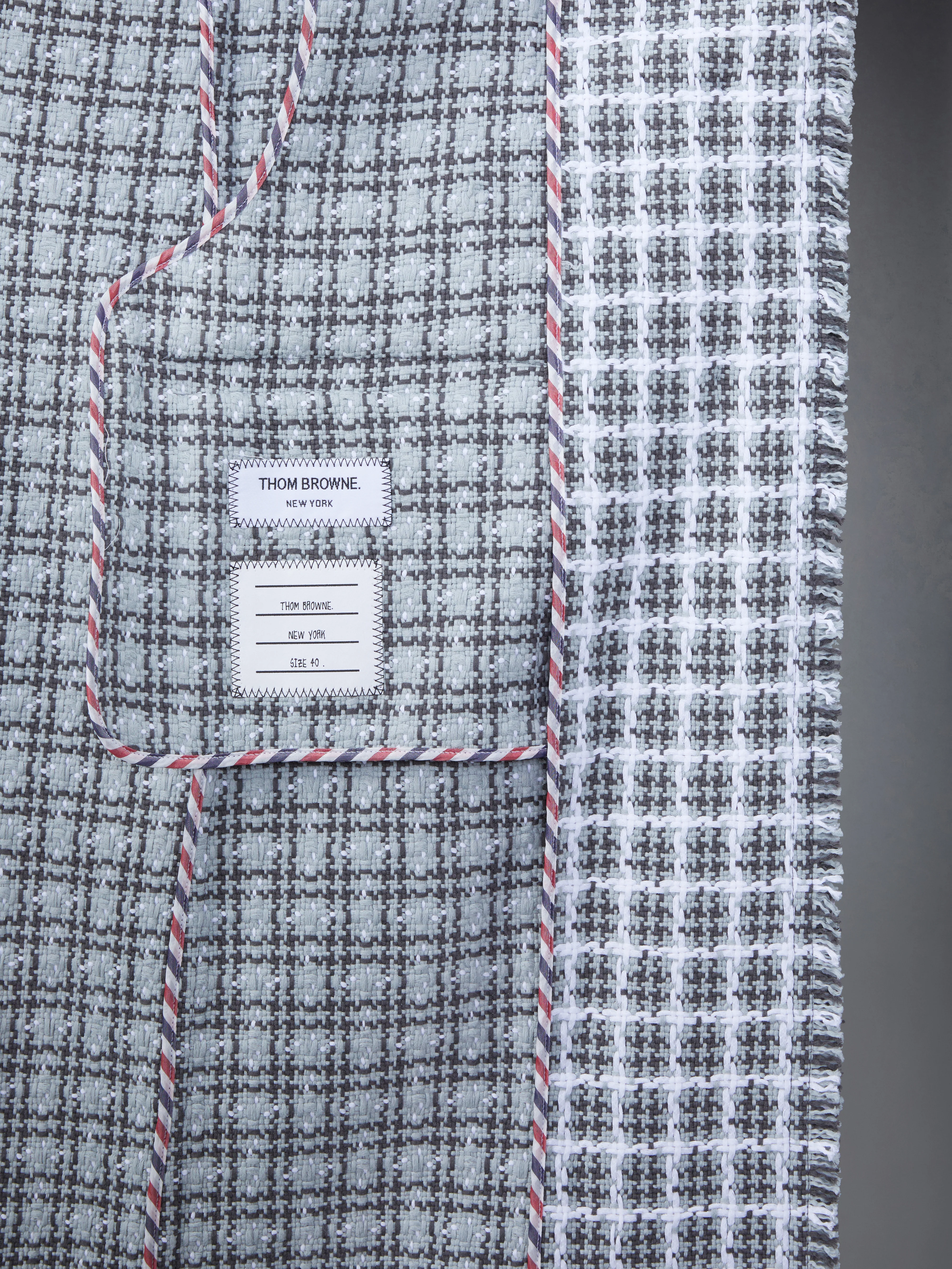 3350-check-summer-tweed-fray-wide-lapel-overcoat-5.webp CHECK SUMMER TWEED FRAY WIDE LAPEL OVERCOAT
