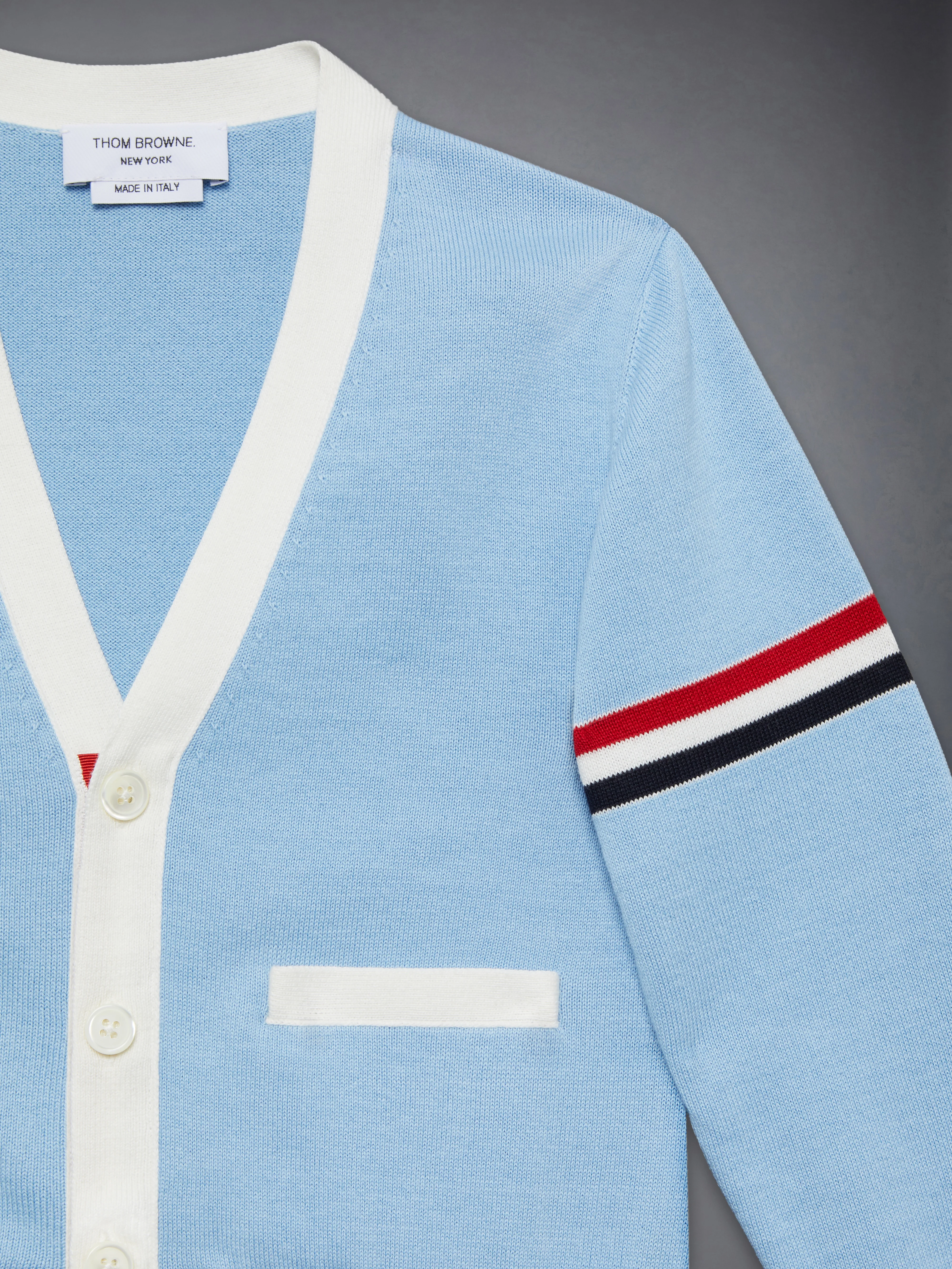 353-children-s-classic-v-neck-cardigan-6.webp CHILDREN'S CLASSIC V NECK CARDIGAN