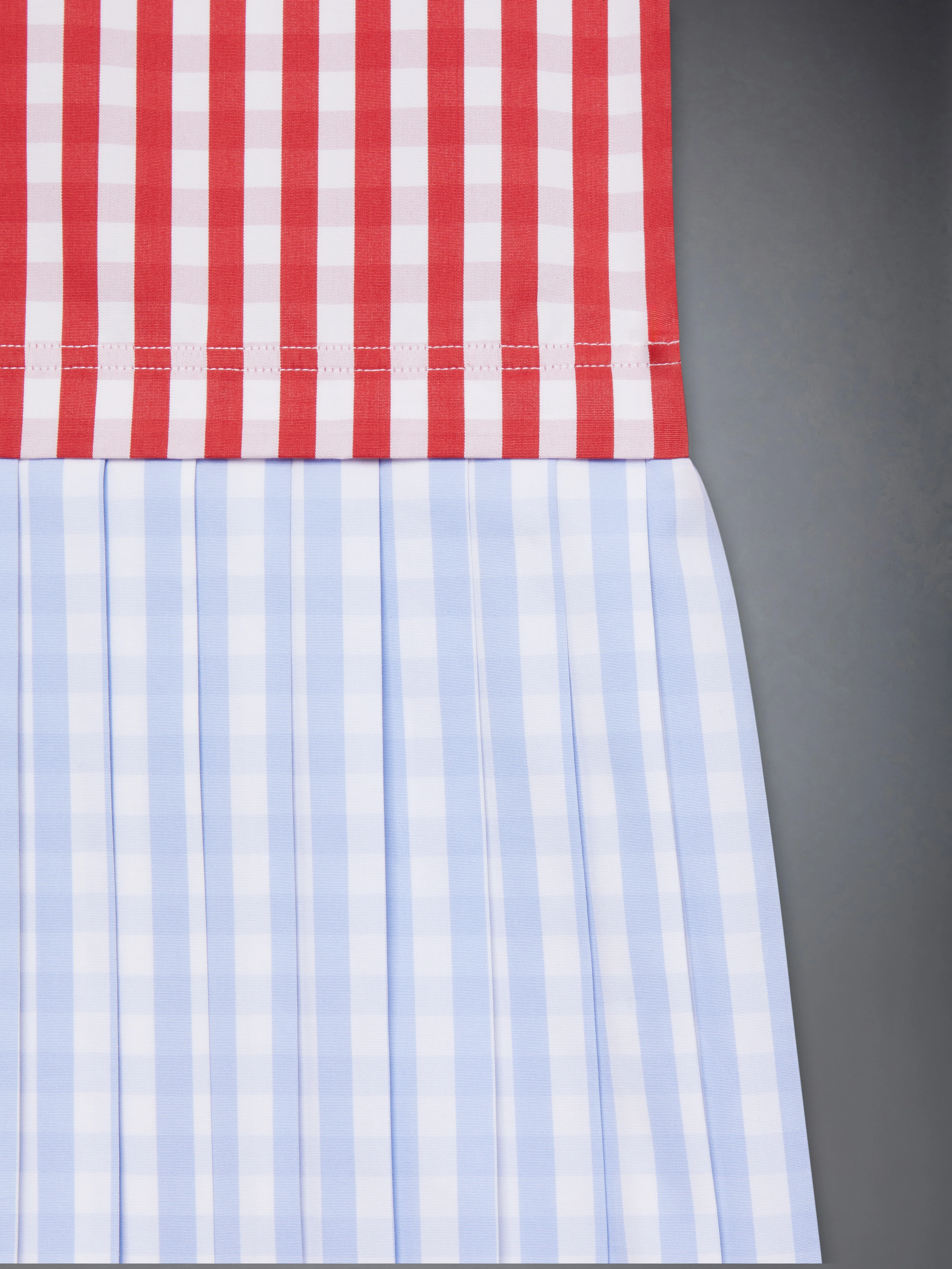 3589-children-s-gingham-check-poplin-pleat-dress-7.webp CHILDREN'S GINGHAM CHECK POPLIN PLEAT DRESS