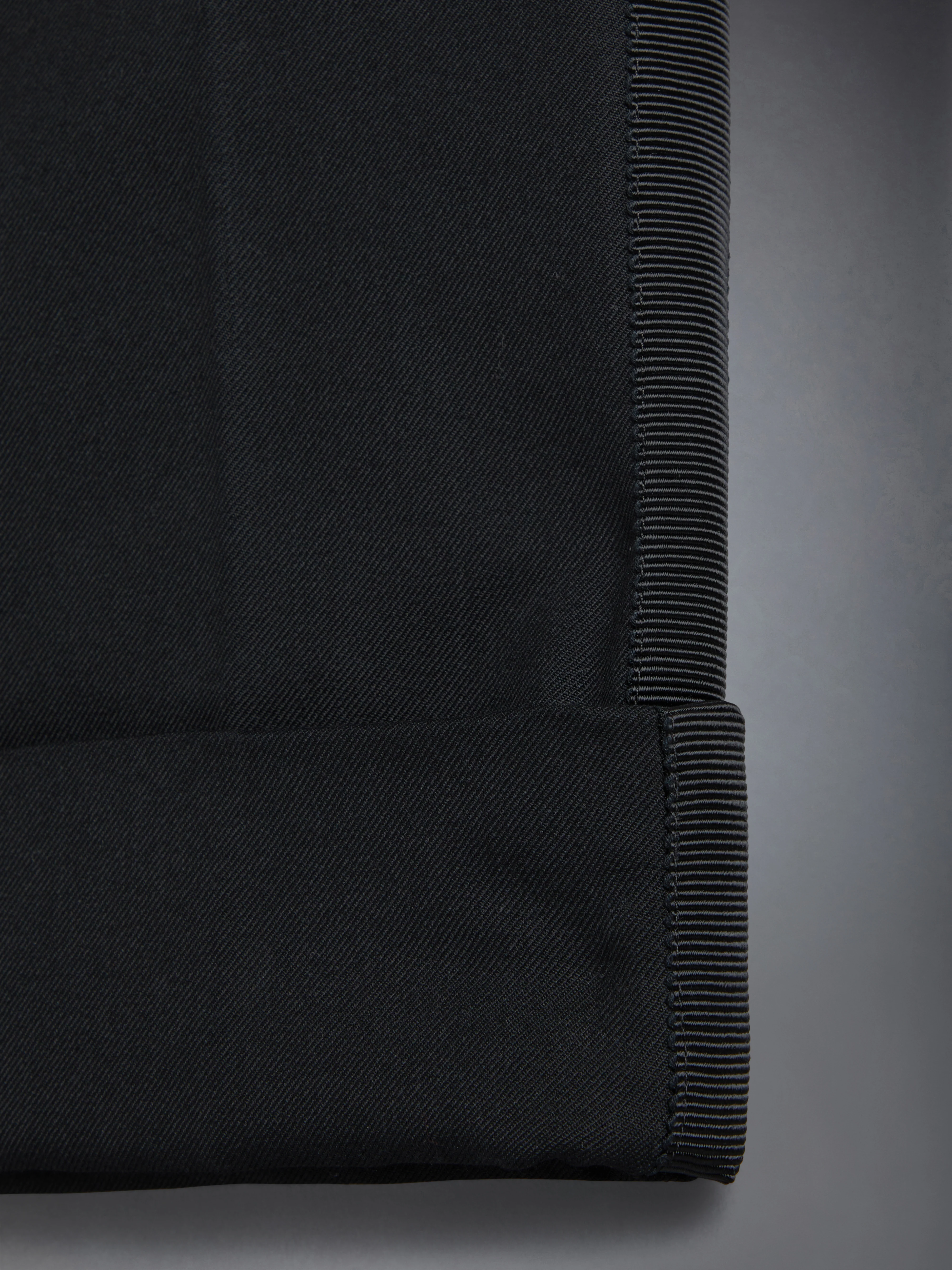 3736-children-s-twill-classic-backstrap-trouser-4.webp CHILDREN'S TWILL CLASSIC BACKSTRAP TROUSER