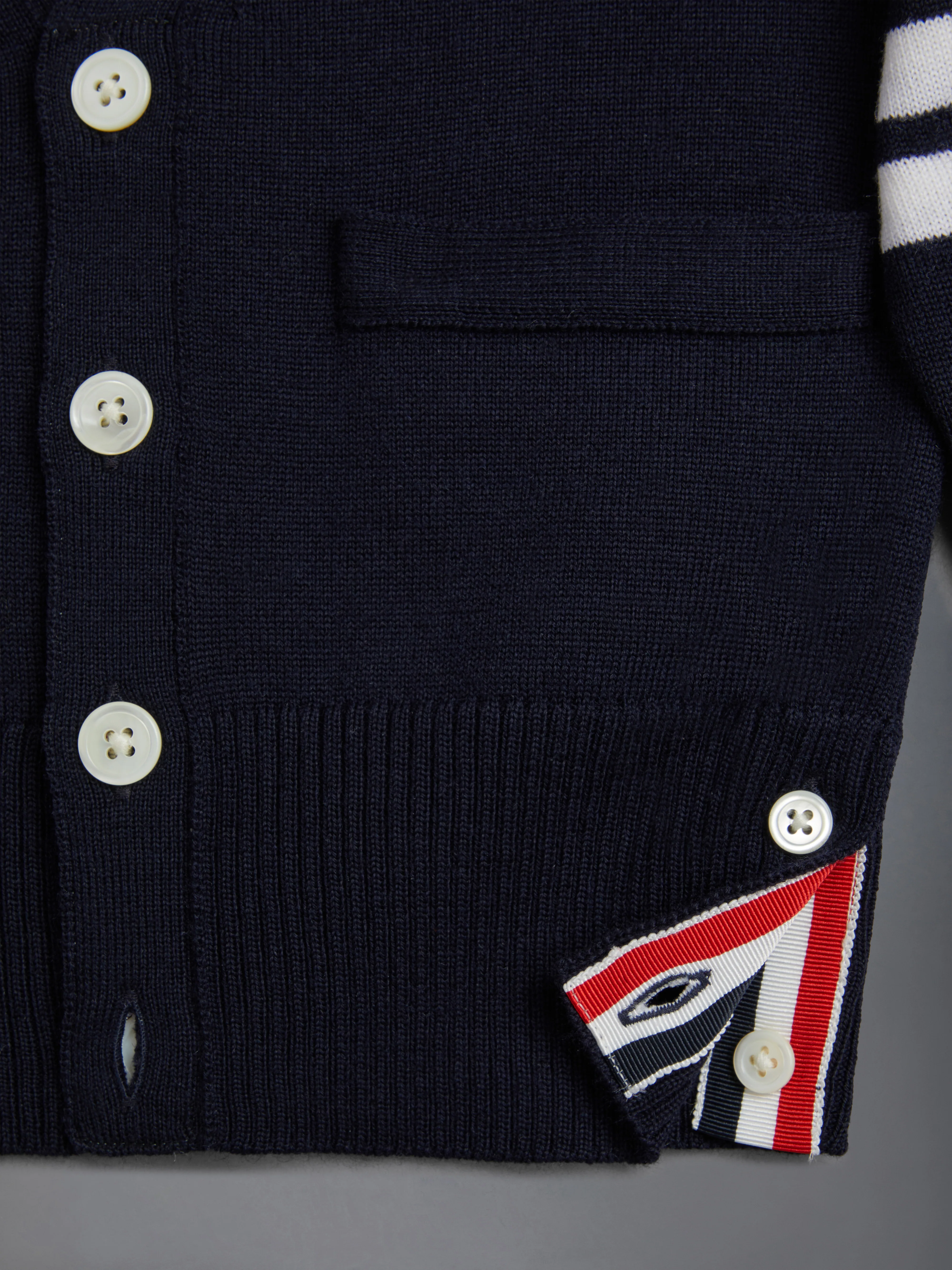 3808-children-s-wool-cashmere-4-bar-hector-classic-cardigan-4.webp CHILDREN'S WOOL CASHMERE 4-BAR HECTOR CLASSIC CARDIGAN