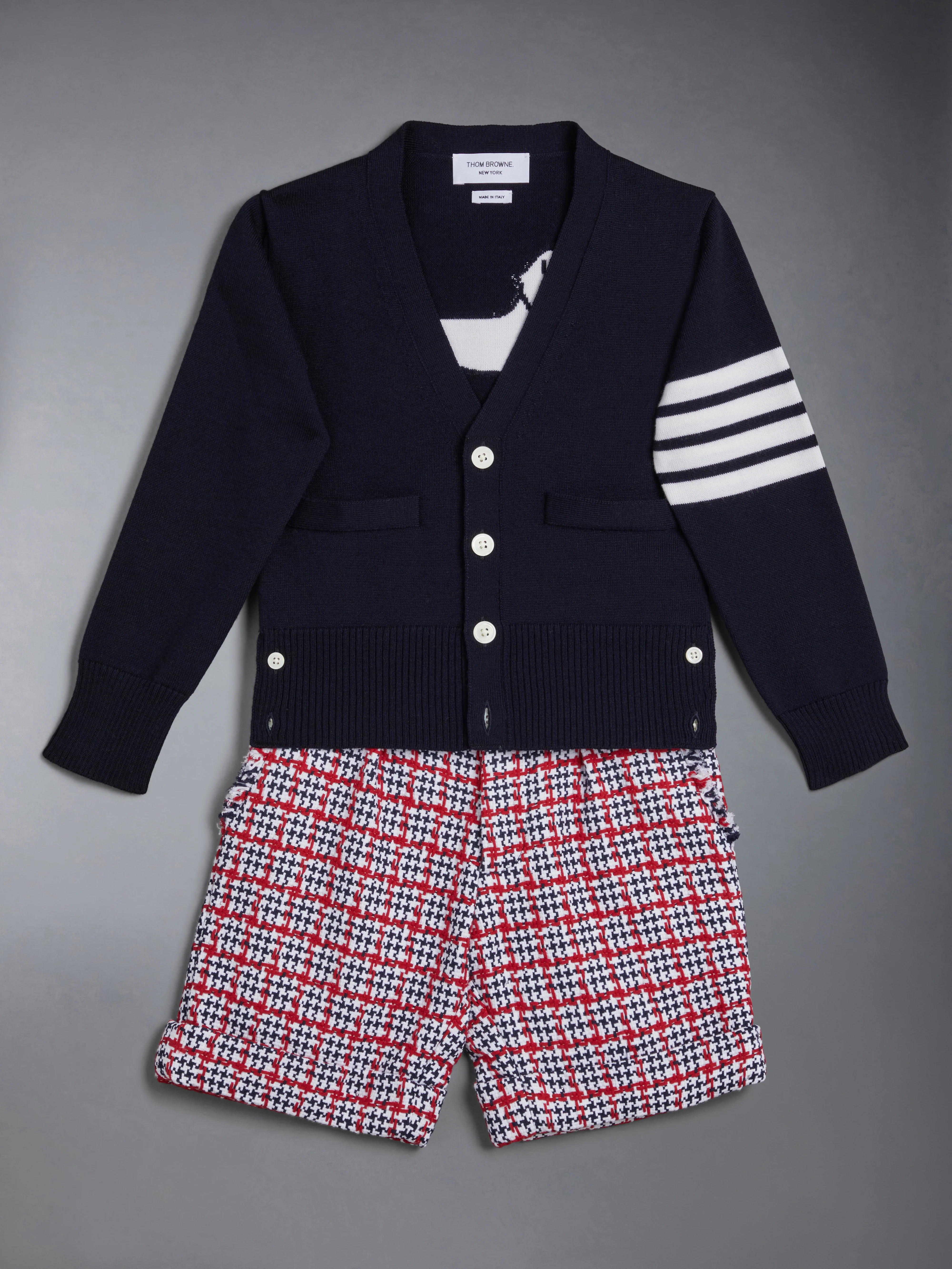 3808-children-s-wool-cashmere-4-bar-hector-classic-cardigan-6.webp CHILDREN'S WOOL CASHMERE 4-BAR HECTOR CLASSIC CARDIGAN