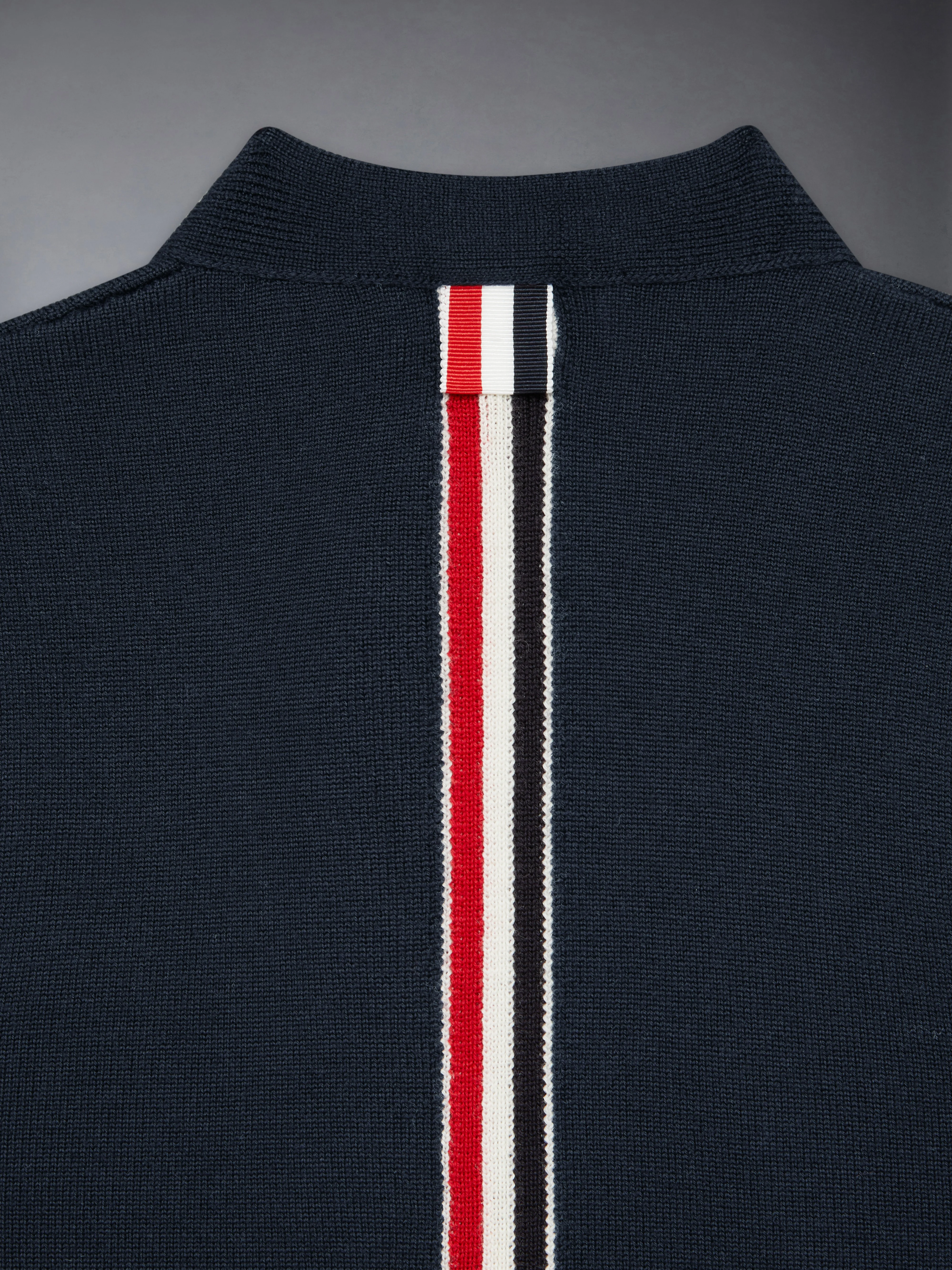 3857-children-s-wool-stripe-v-neck-cardigan-vest-3.webp CHILDREN'S WOOL STRIPE V-NECK CARDIGAN VEST
