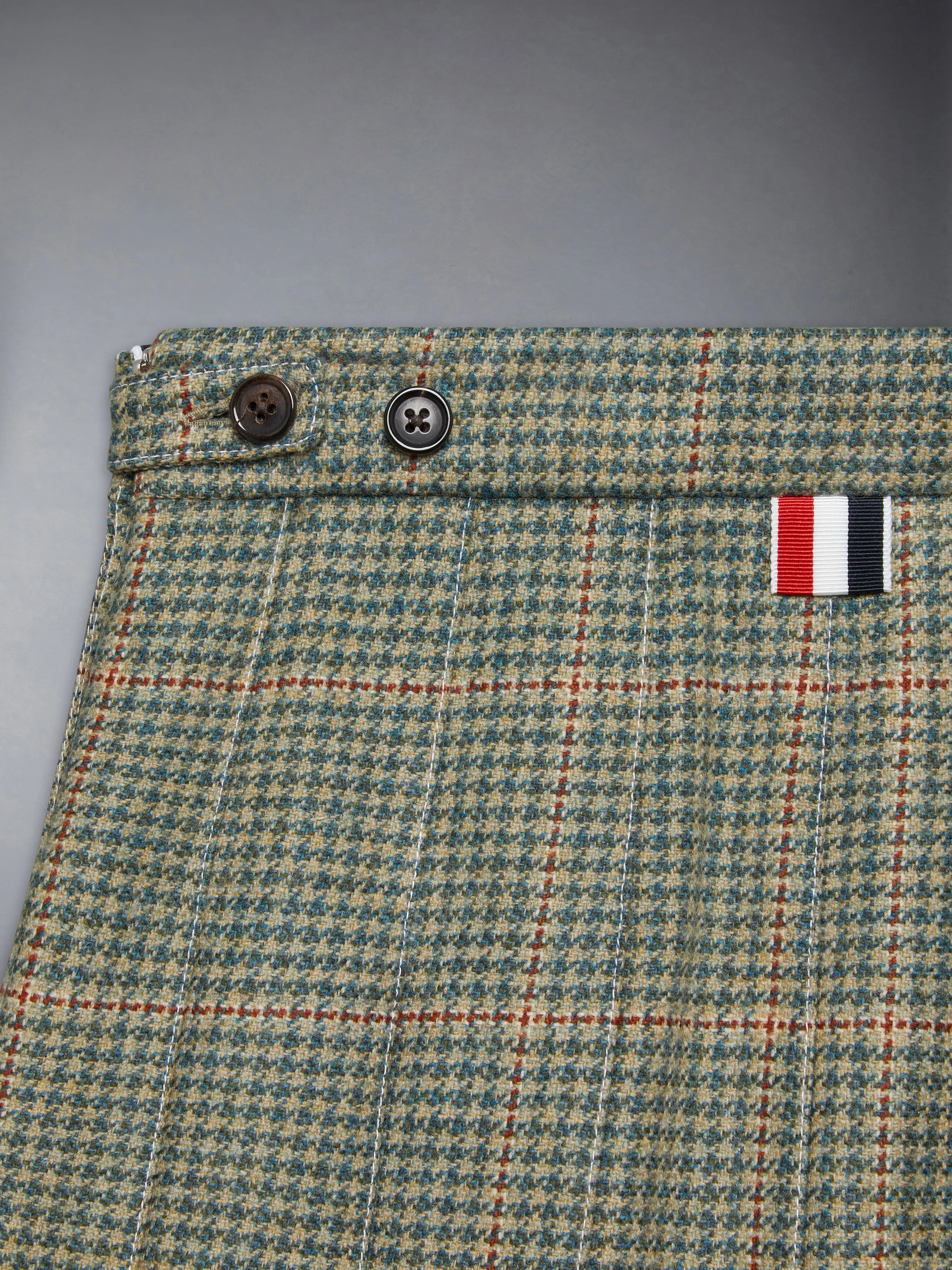398-children-s-herringbone-cheviot-tweed-pleated-skirt-4.webp CHILDREN'S HERRINGBONE CHEVIOT TWEED PLEATED SKIRT