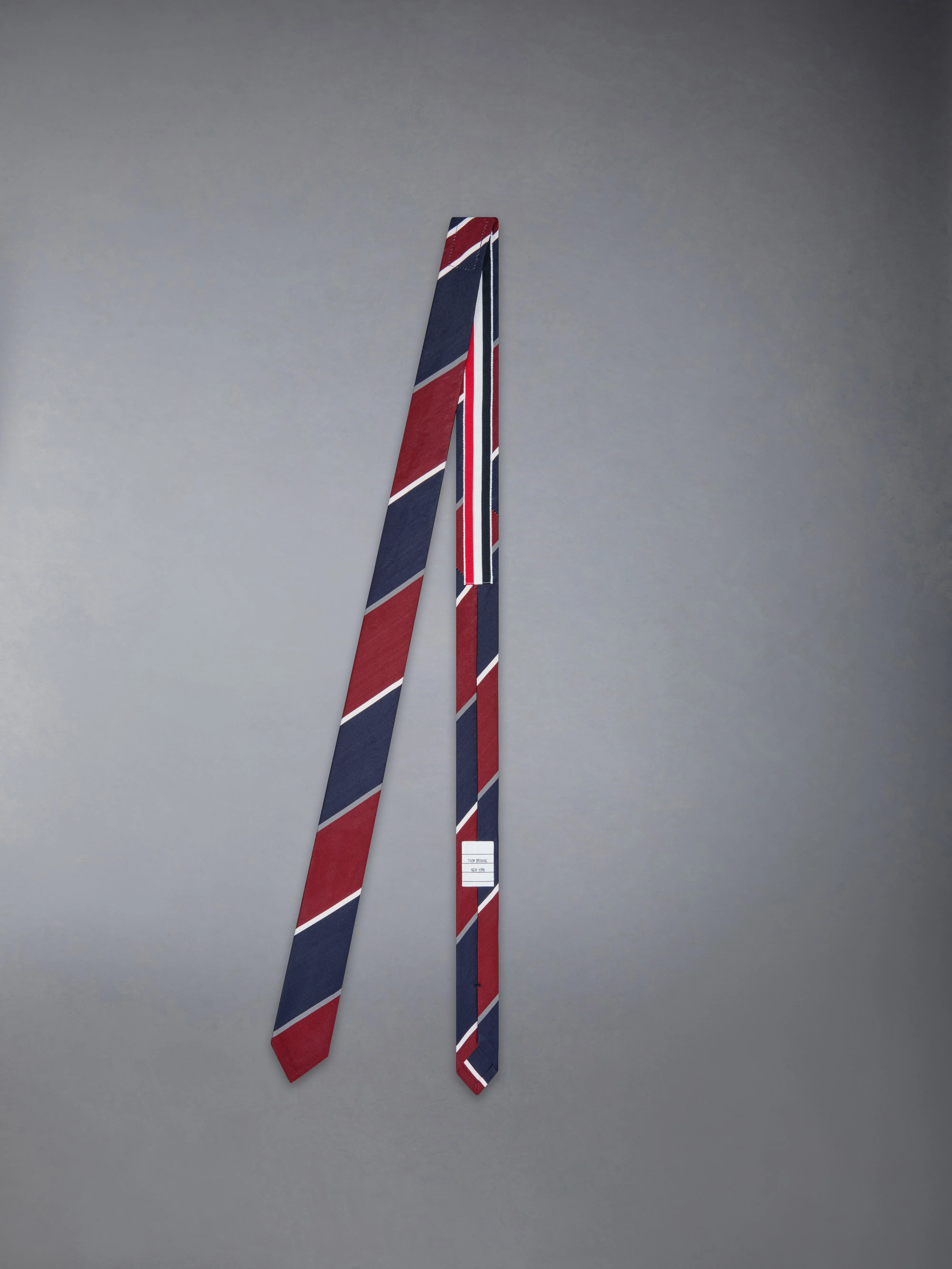 ALTERNATIVE STRIPE TIE