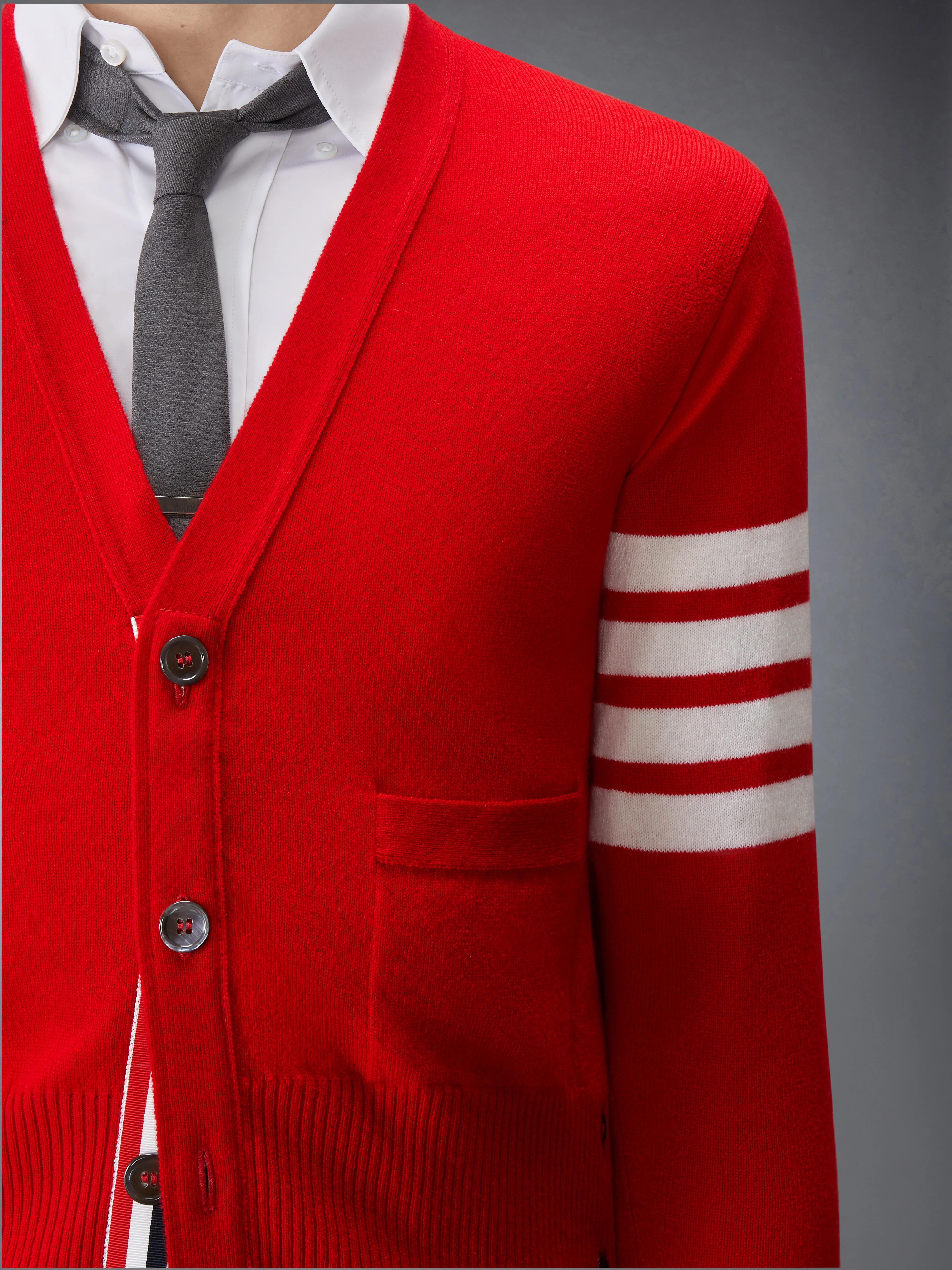 4111-classic-cashmere-4-bar-v-neck-cardigan-7.webp CLASSIC CASHMERE 4-BAR V-NECK CARDIGAN