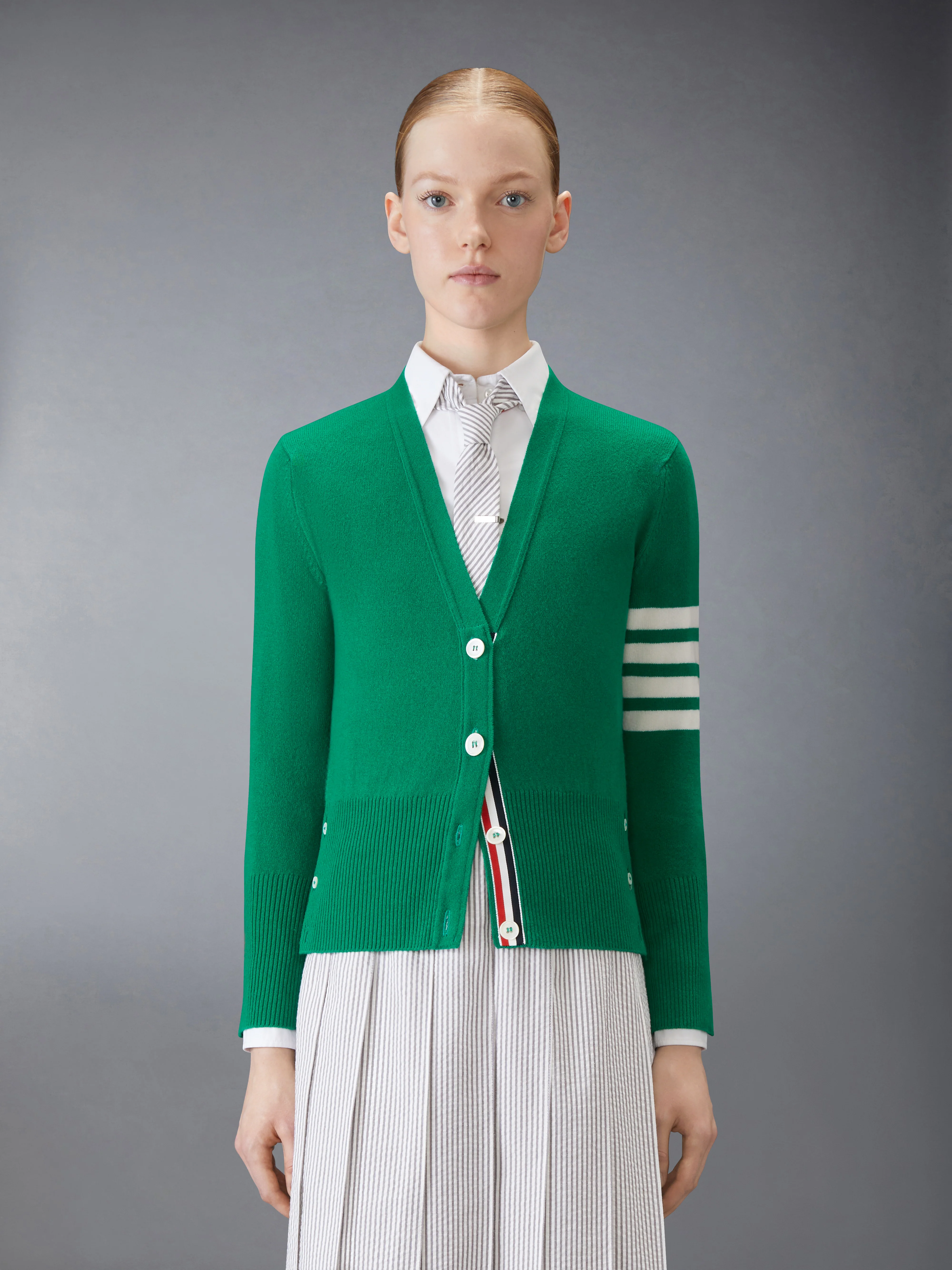 CLASSIC CASHMERE 4-BAR V-NECK CARDIGAN