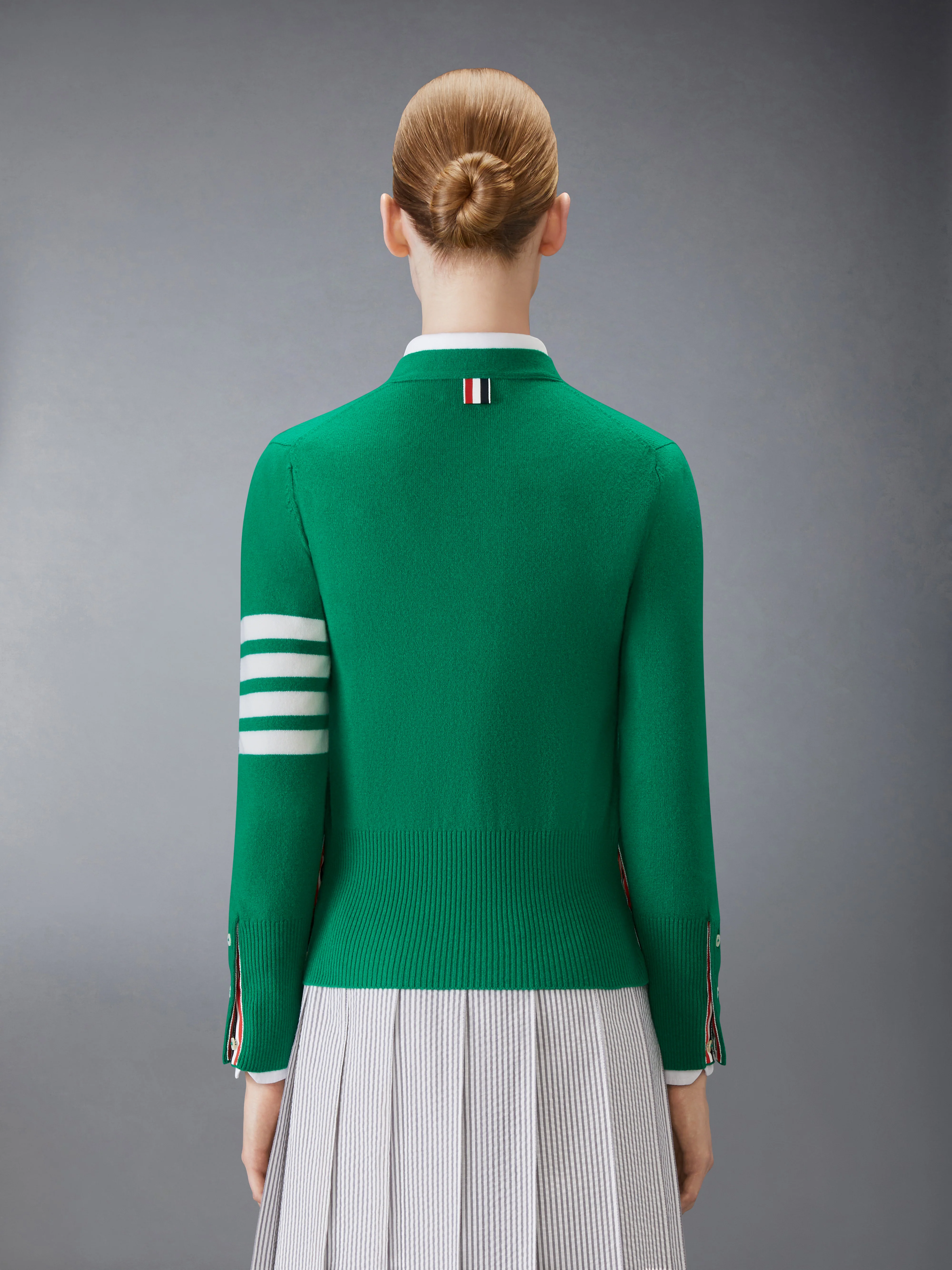 CLASSIC CASHMERE 4-BAR V-NECK CARDIGAN