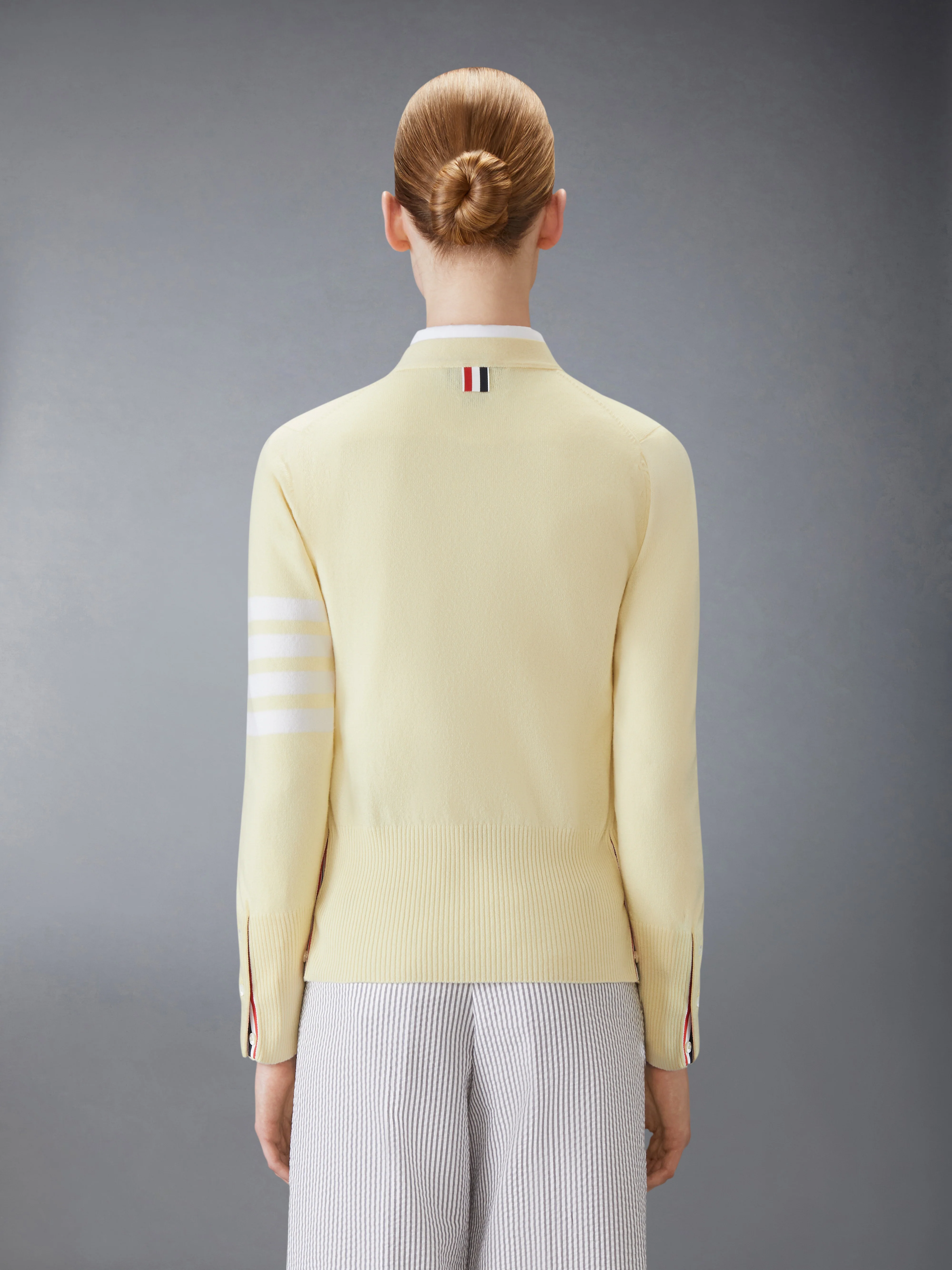 CLASSIC CASHMERE 4-BAR V-NECK CARDIGAN