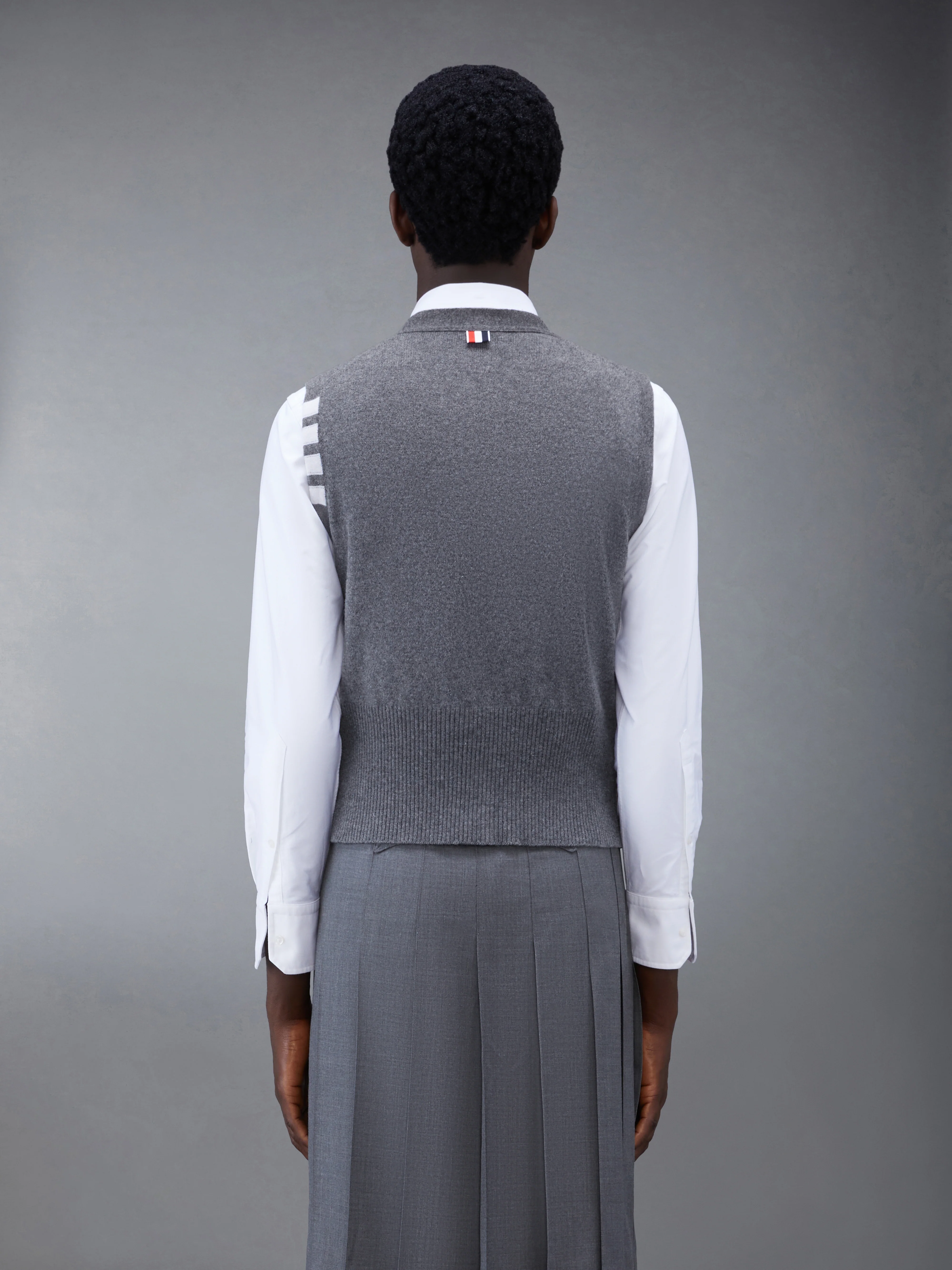 CLASSIC CASHMERE 4-BAR V-NECK CARDIGAN VEST