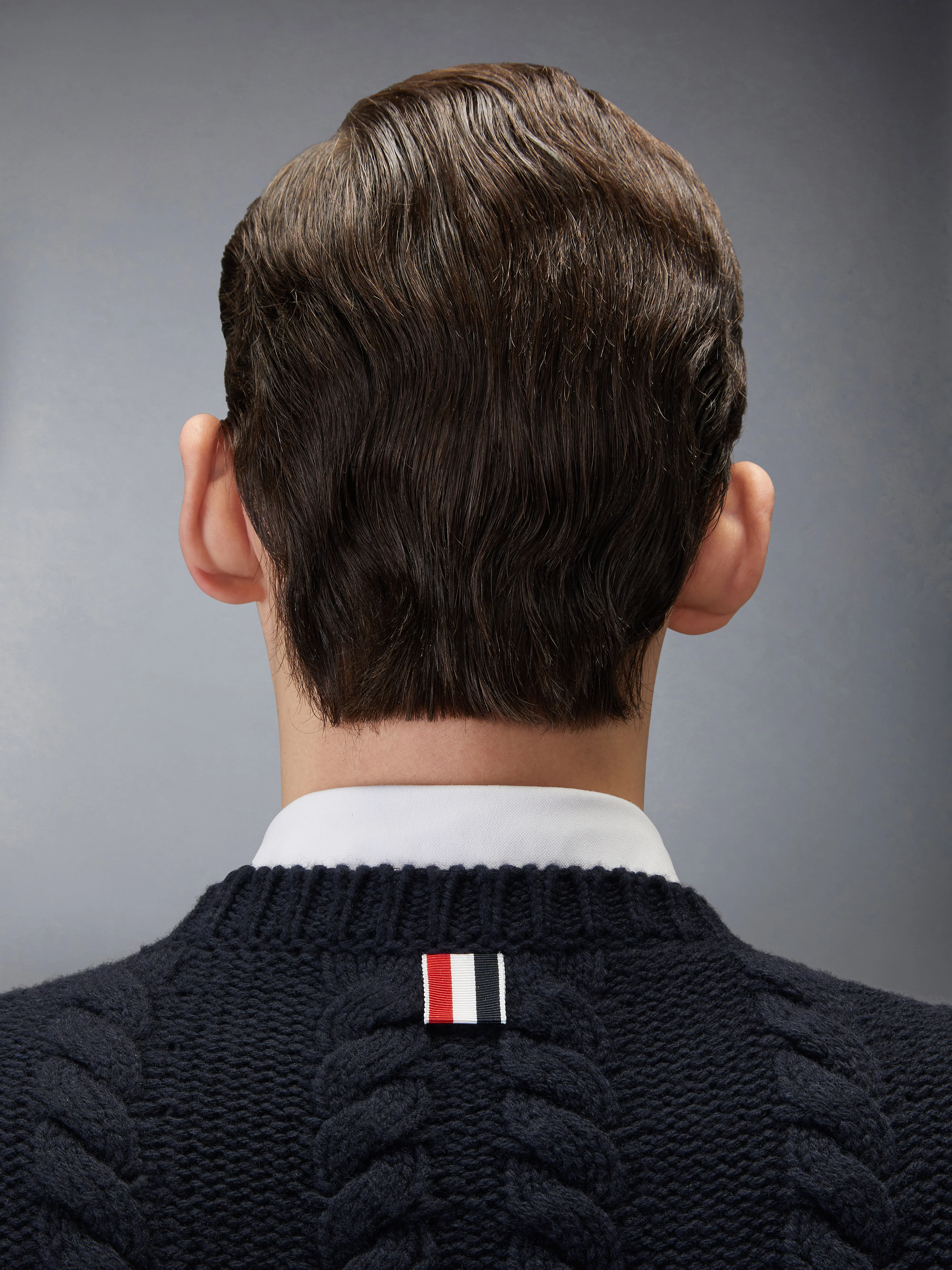 42-aran-cable-stitch-merino-wool-pullover-5.webp ARAN CABLE STITCH MERINO WOOL PULLOVER