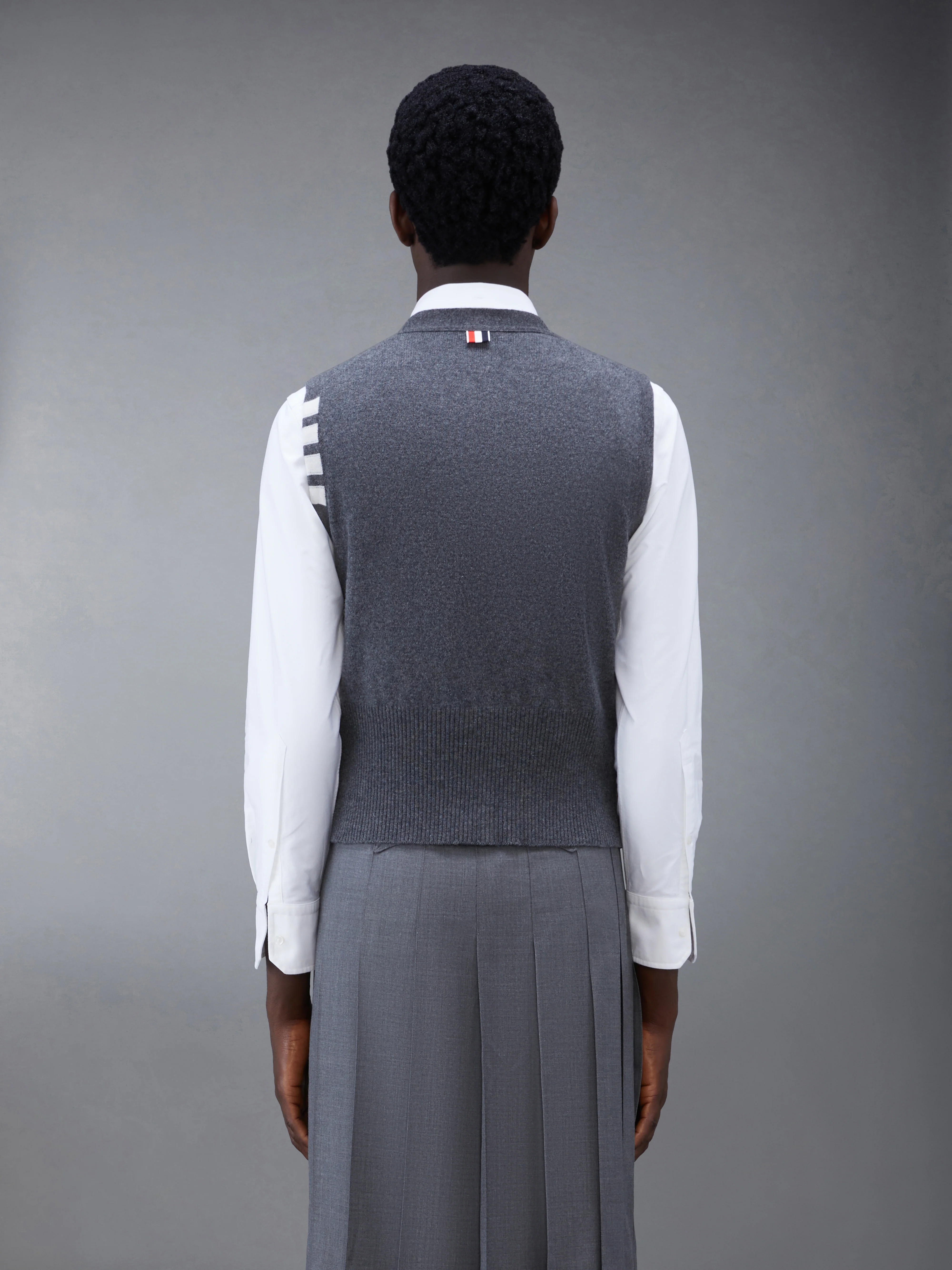 CLASSIC CASHMERE 4-BAR V-NECK CARDIGAN VEST