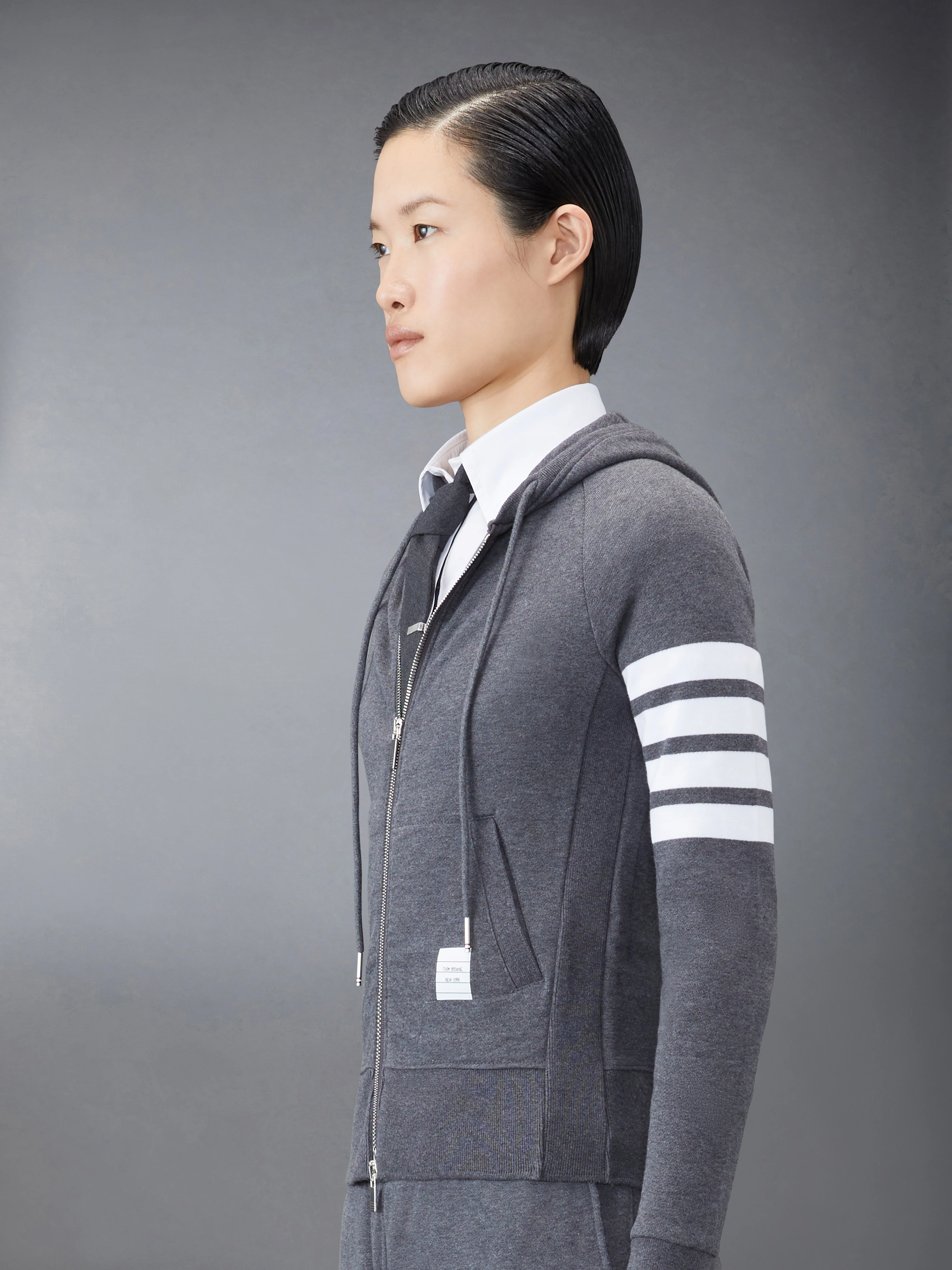 4345-classic-loopback-4-bar-full-zip-hoodie-4.webp CLASSIC LOOPBACK 4-BAR FULL ZIP HOODIE