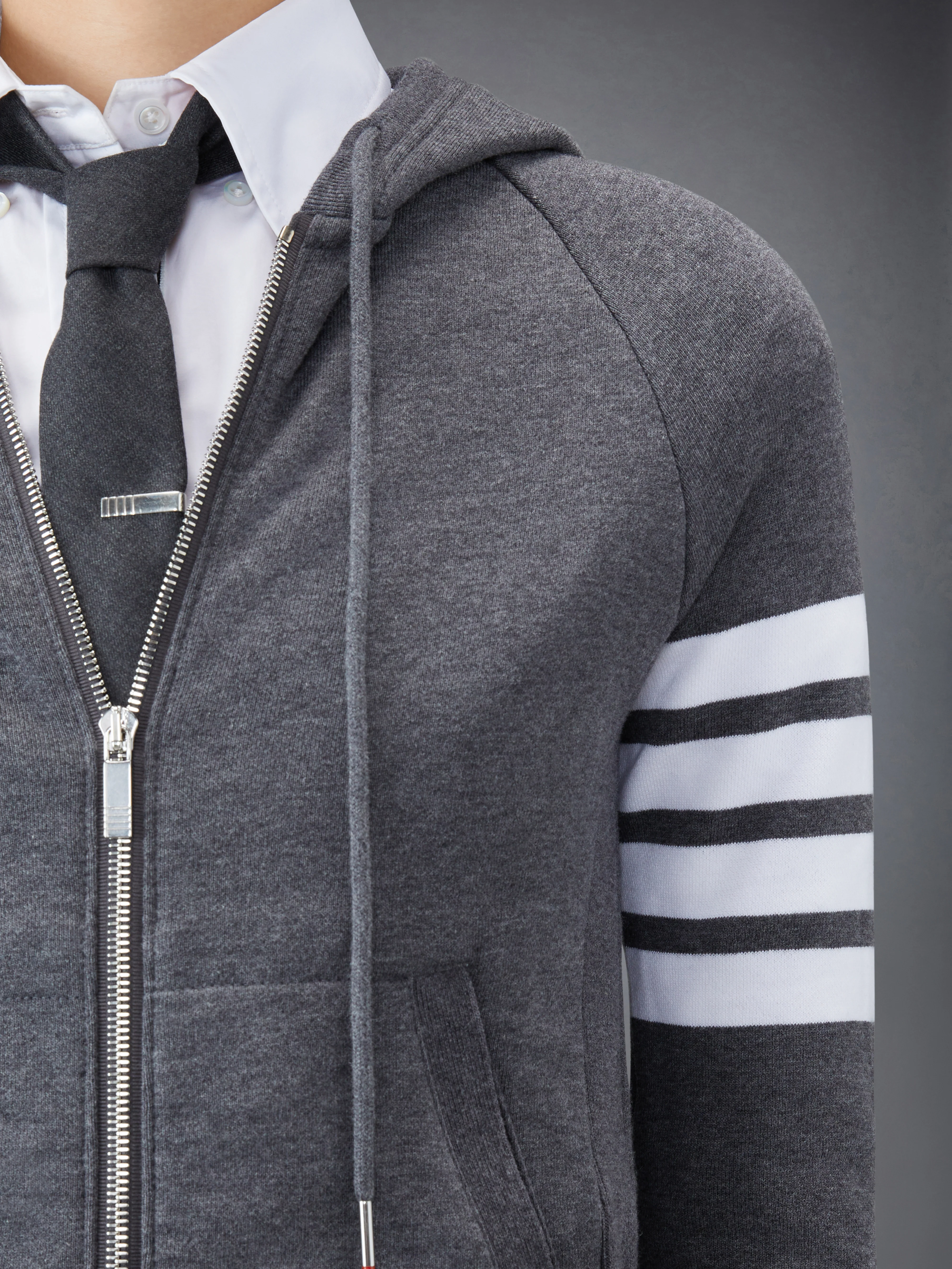 4345-classic-loopback-4-bar-full-zip-hoodie-6.webp CLASSIC LOOPBACK 4-BAR FULL ZIP HOODIE