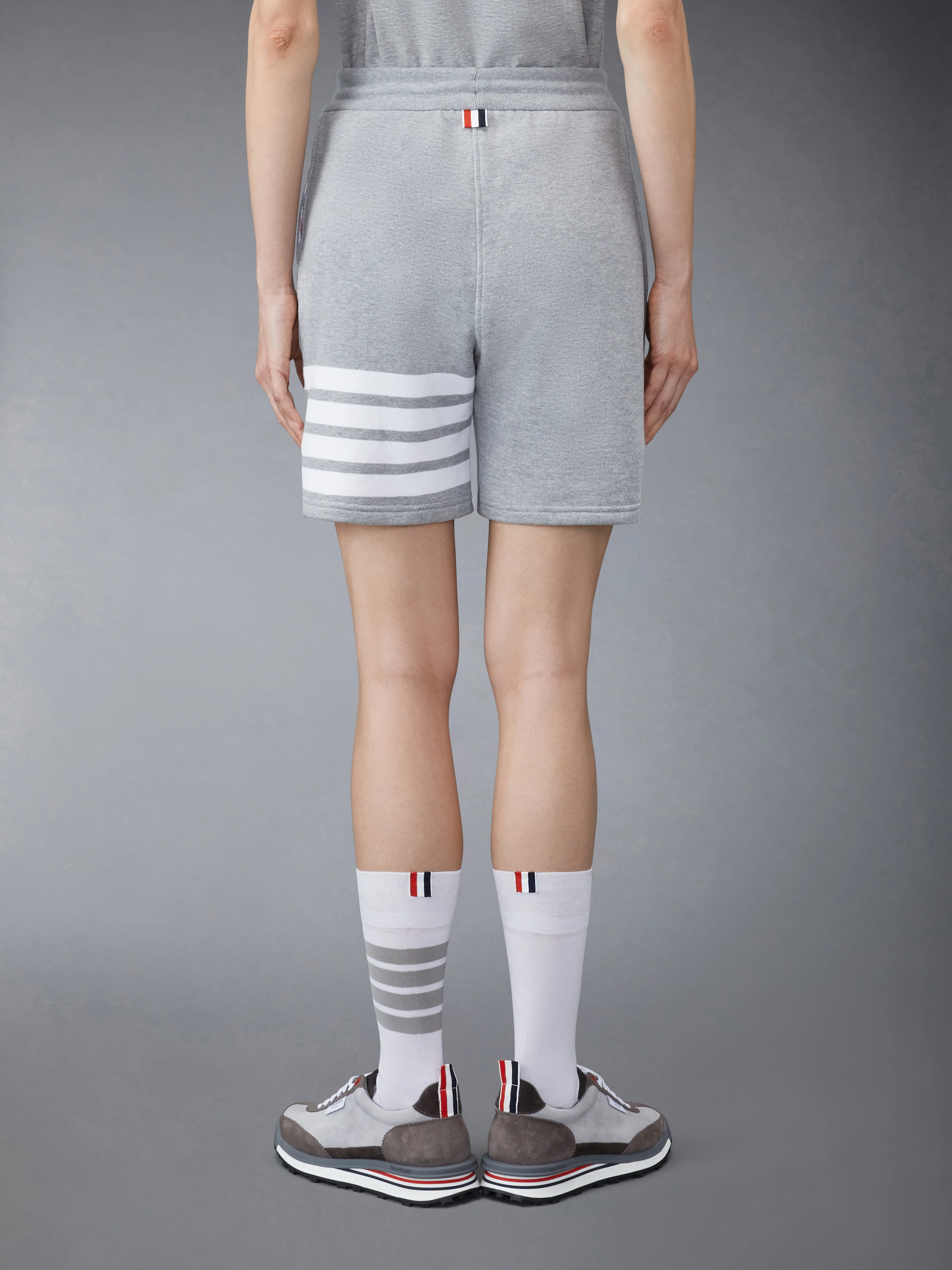 4406-classic-loopback-4-bar-shorts-3.webp CLASSIC LOOPBACK 4-BAR SHORTS
