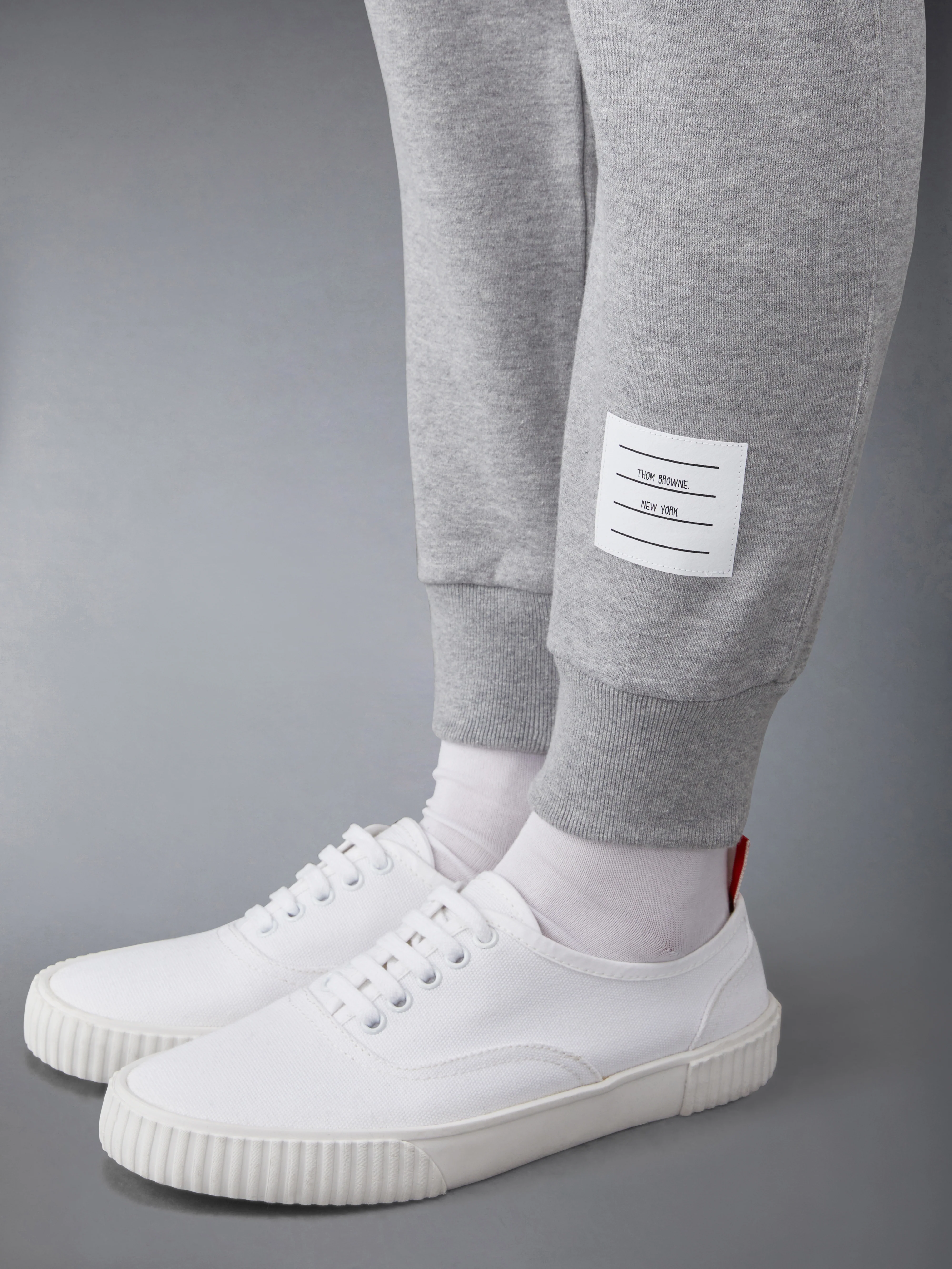 4474-classic-loopback-4-bar-sweatpants-5.webp CLASSIC LOOPBACK 4-BAR SWEATPANTS