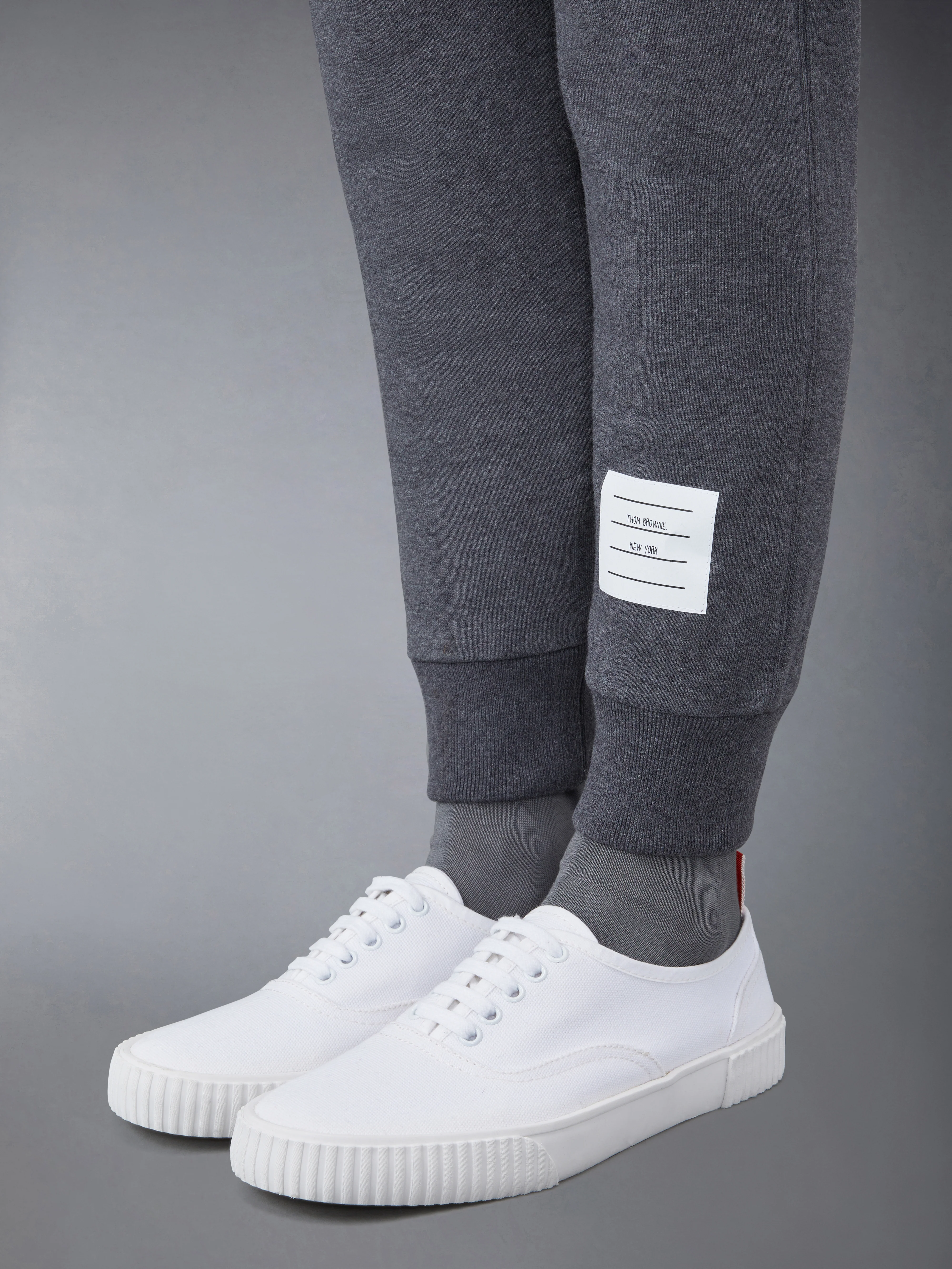 4496-classic-loopback-4-bar-sweatpants-4.webp CLASSIC LOOPBACK 4-BAR SWEATPANTS