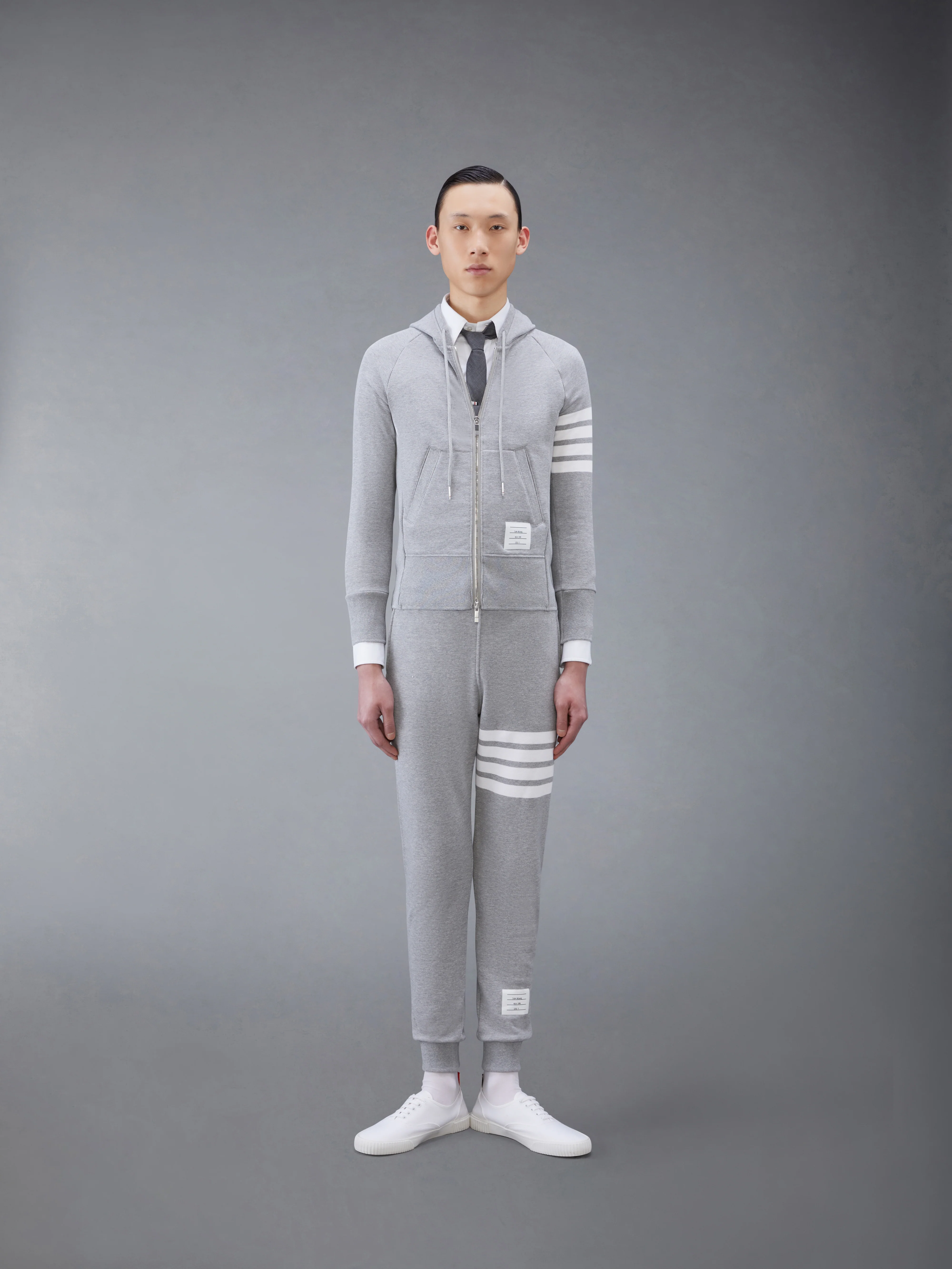 4504-classic-loopback-4-bar-sweatpants-4.webp CLASSIC LOOPBACK 4-BAR SWEATPANTS