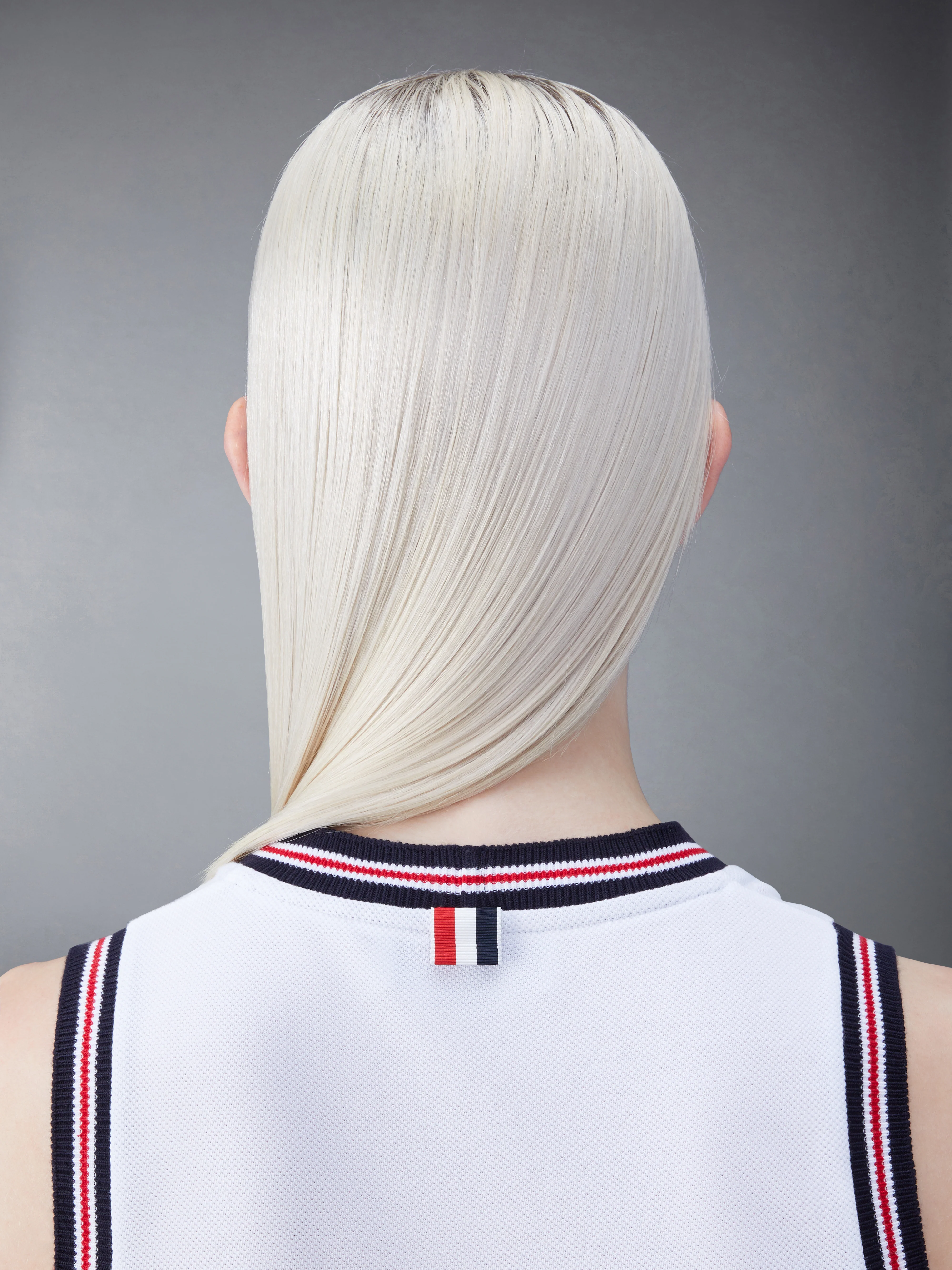 5160-classic-pique-stripe-v-neck-tennis-dress-6.webp CLASSIC PIQUE STRIPE V-NECK TENNIS DRESS
