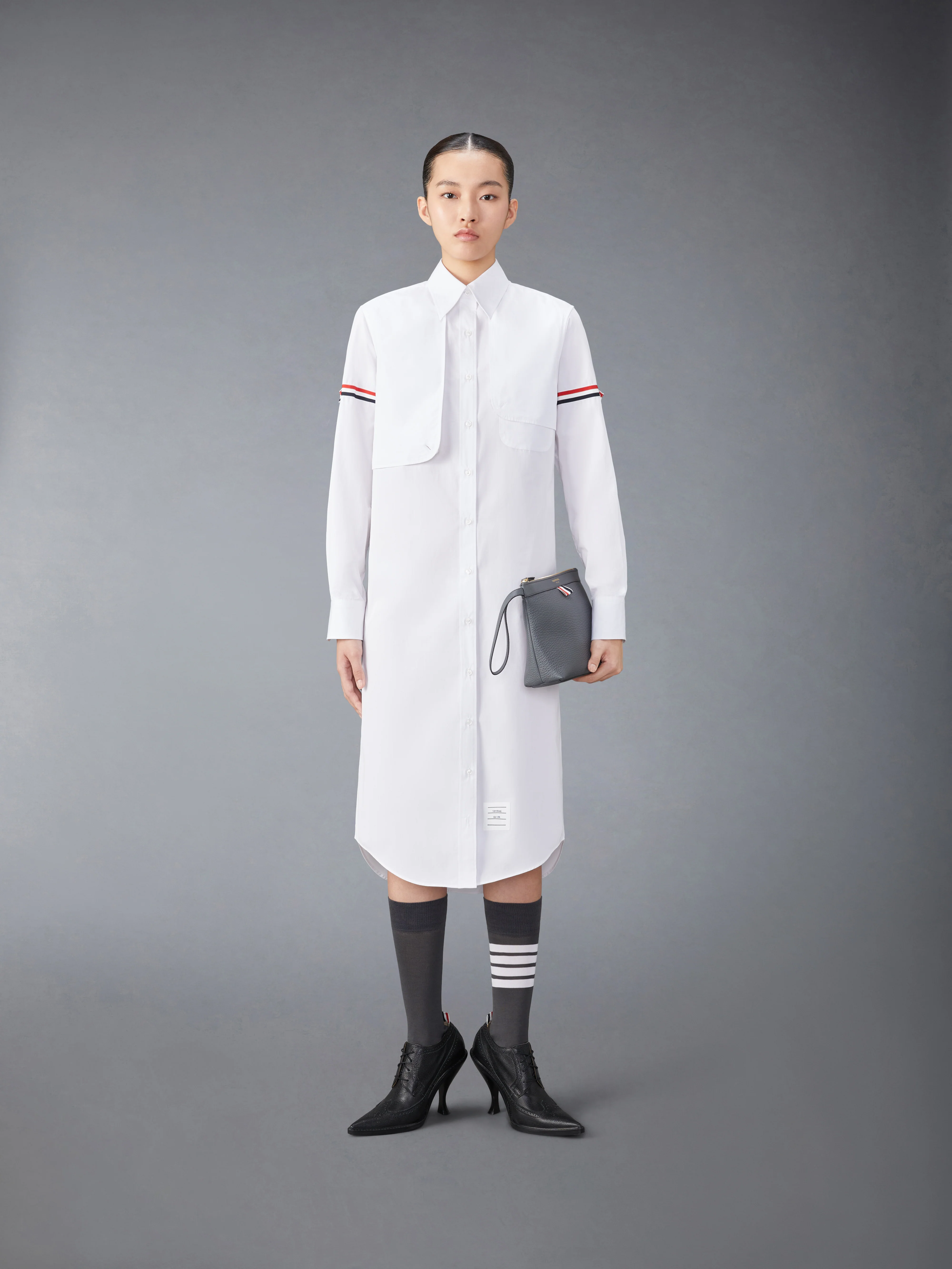 5662-cotton-armband-easy-fit-maxi-shirtdress-4.webp COTTON ARMBAND EASY FIT MAXI SHIRTDRESS