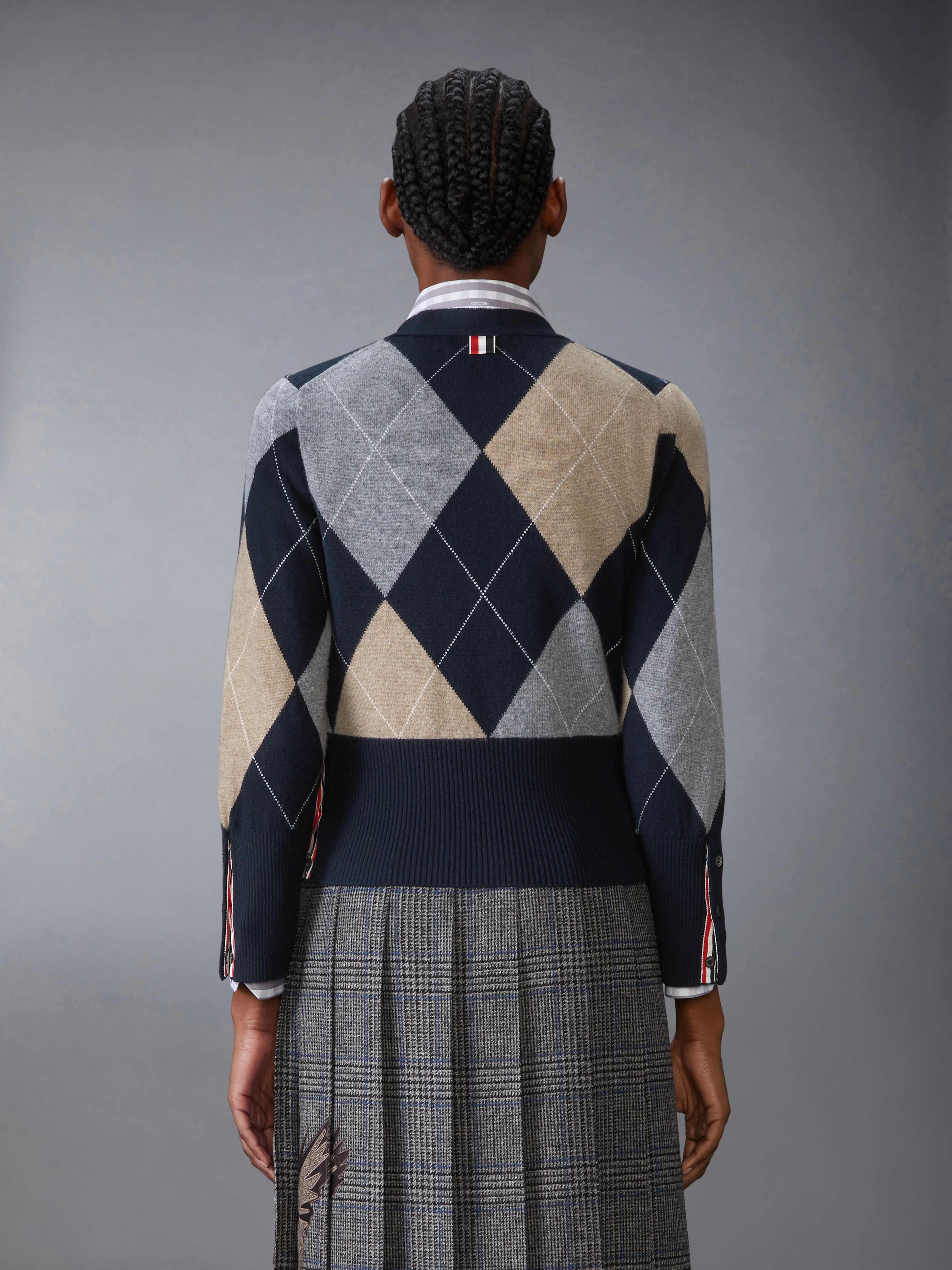 ARGYLE INTARSIA CASHMERE V NECK CARDIGAN