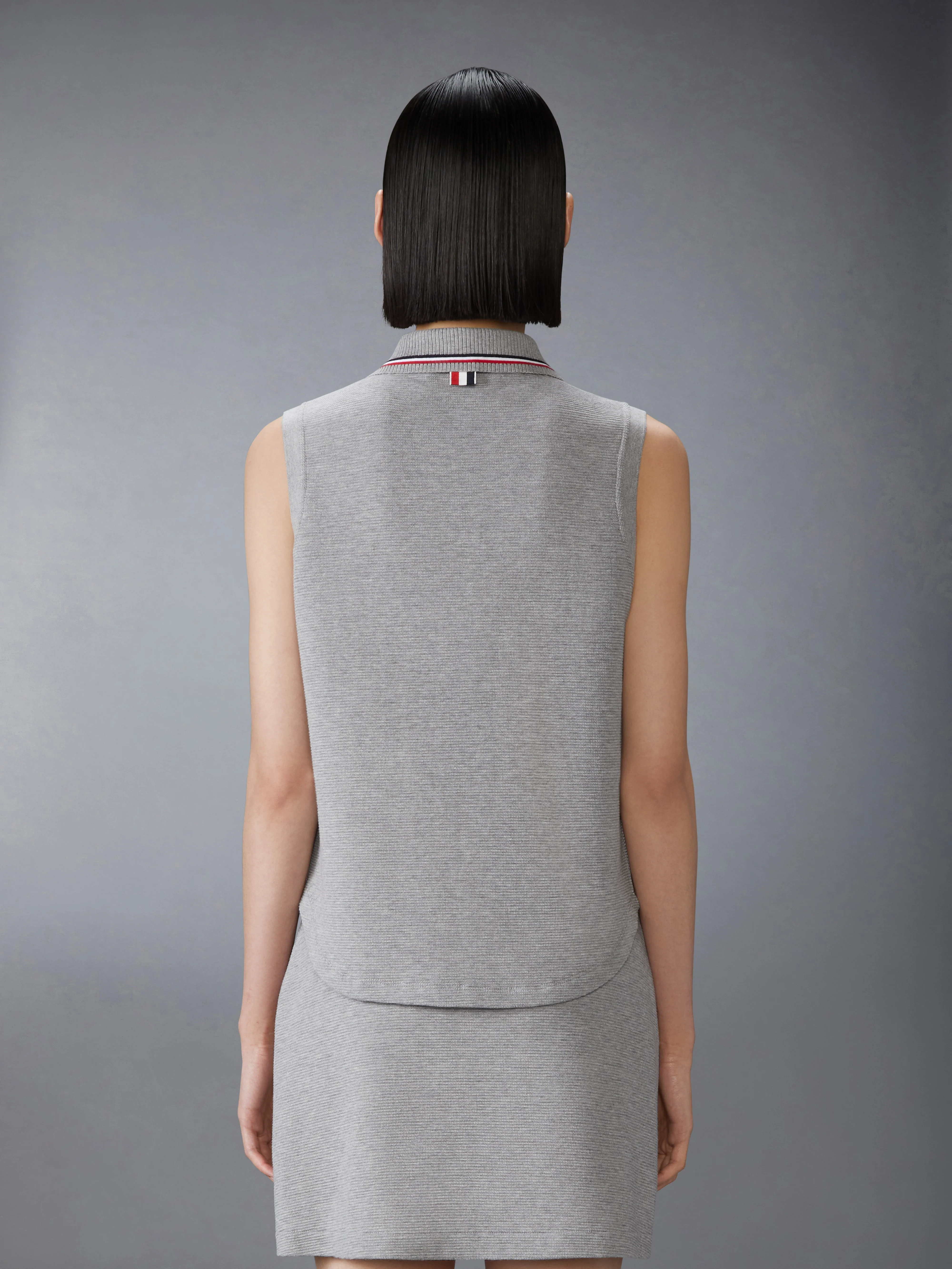6452-cotton-waffle-sleeveless-button-shirt-2.webp COTTON WAFFLE SLEEVELESS BUTTON SHIRT