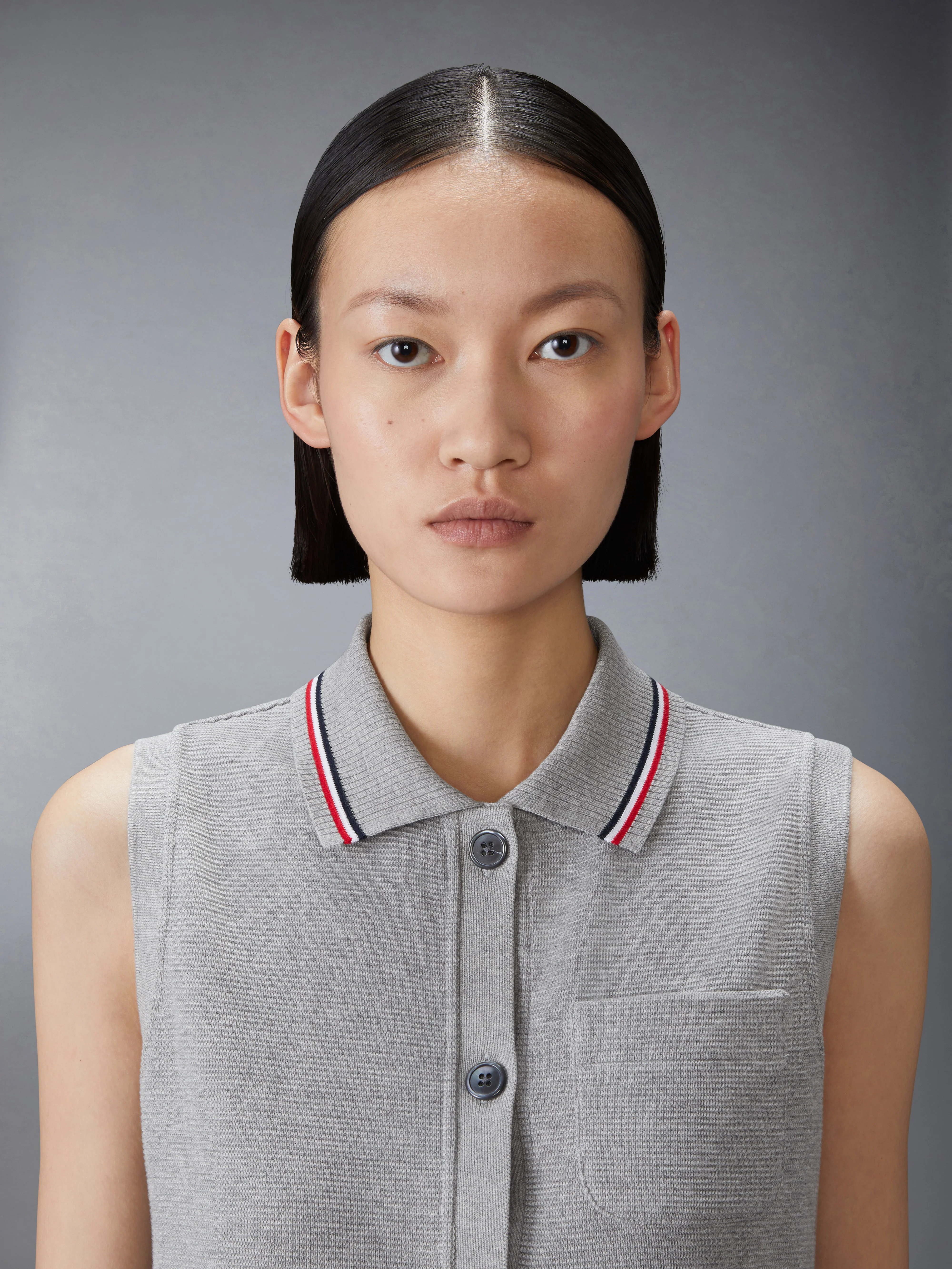 6452-cotton-waffle-sleeveless-button-shirt-6.webp COTTON WAFFLE SLEEVELESS BUTTON SHIRT