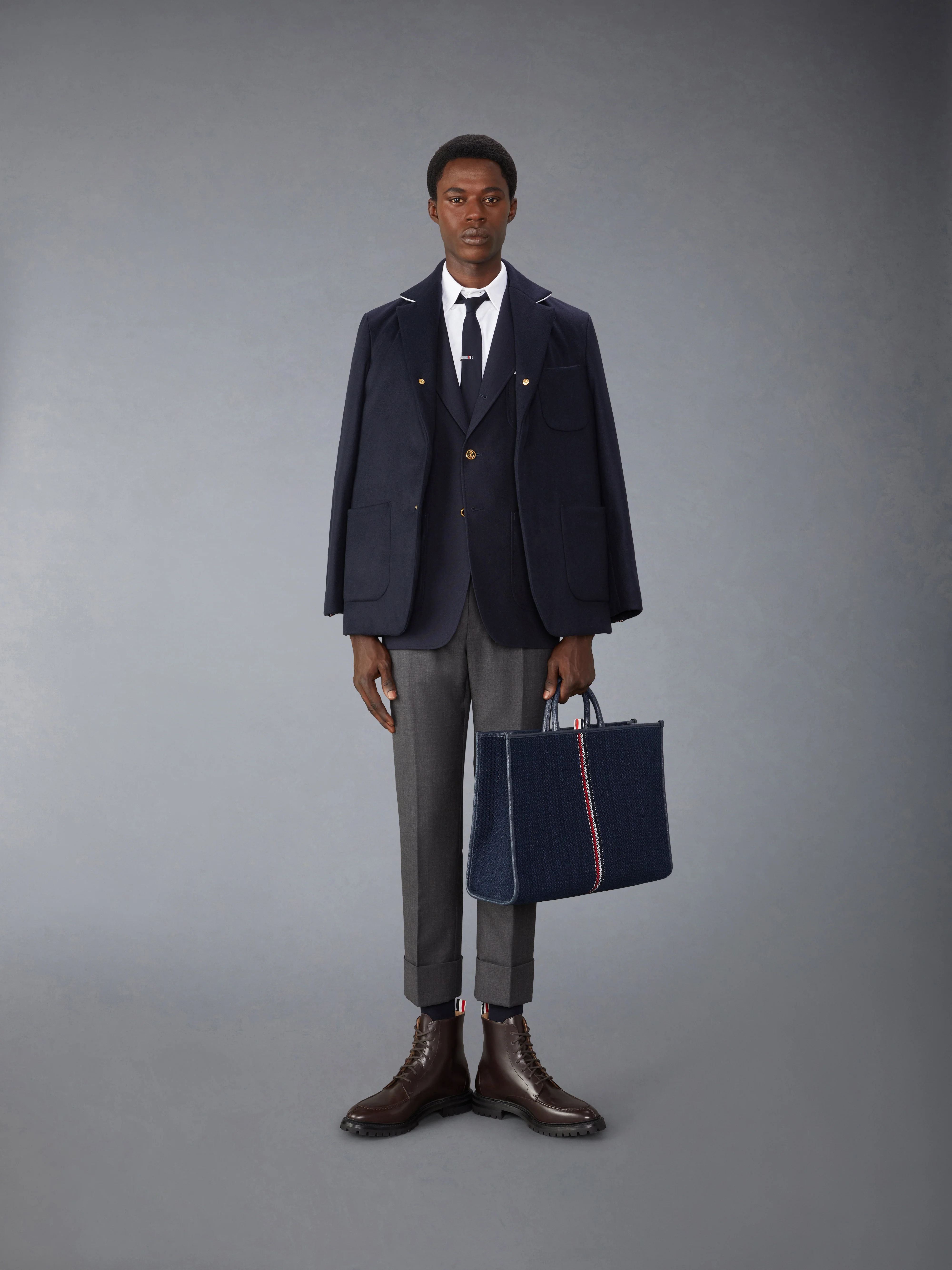 6488-crispy-wool-unstructured-sack-sport-coat-4.webp CRISPY WOOL UNSTRUCTURED SACK SPORT COAT