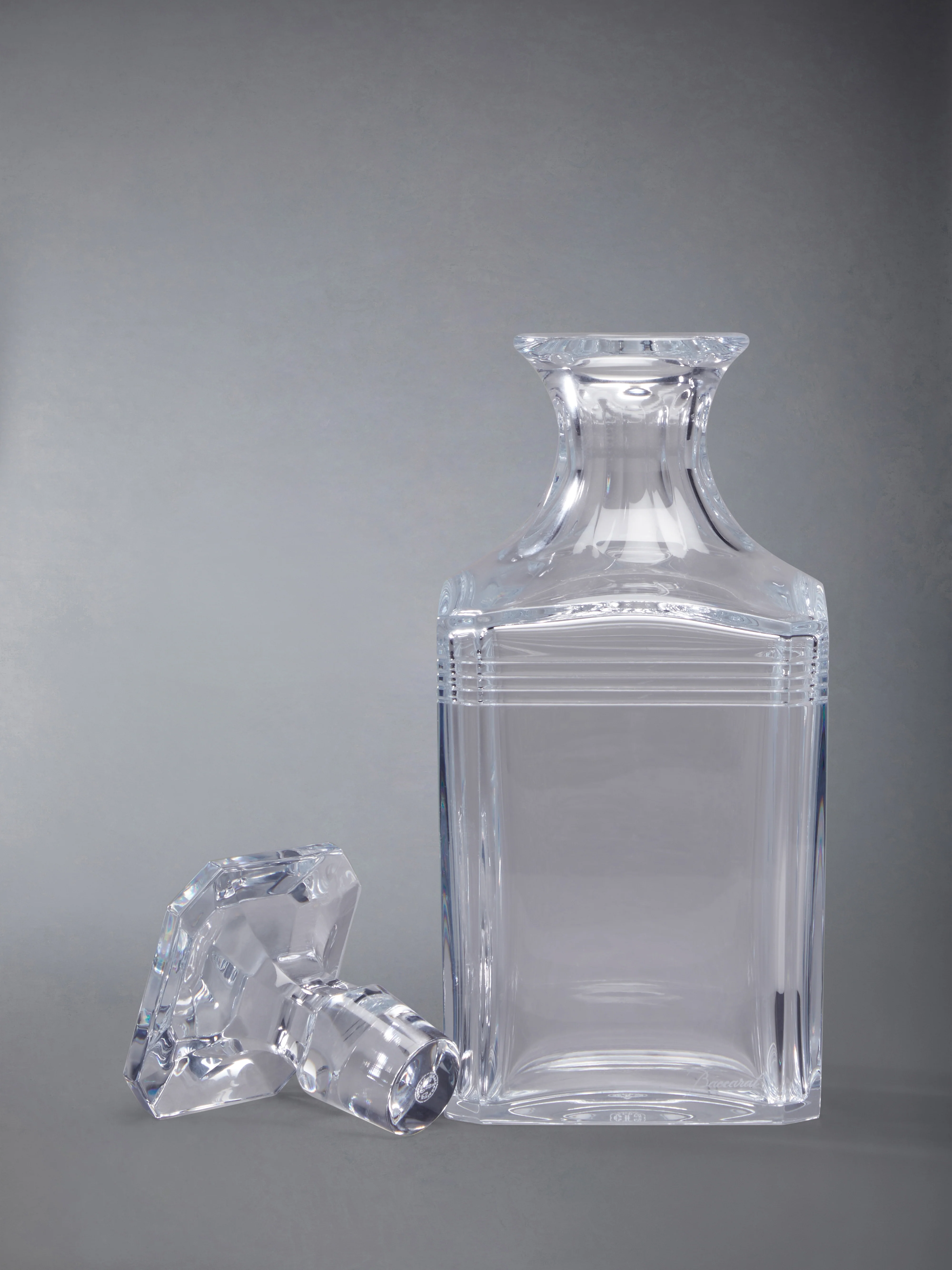 CRYSTAL 4-BAR BACCARAT WHISKEY CARAFE