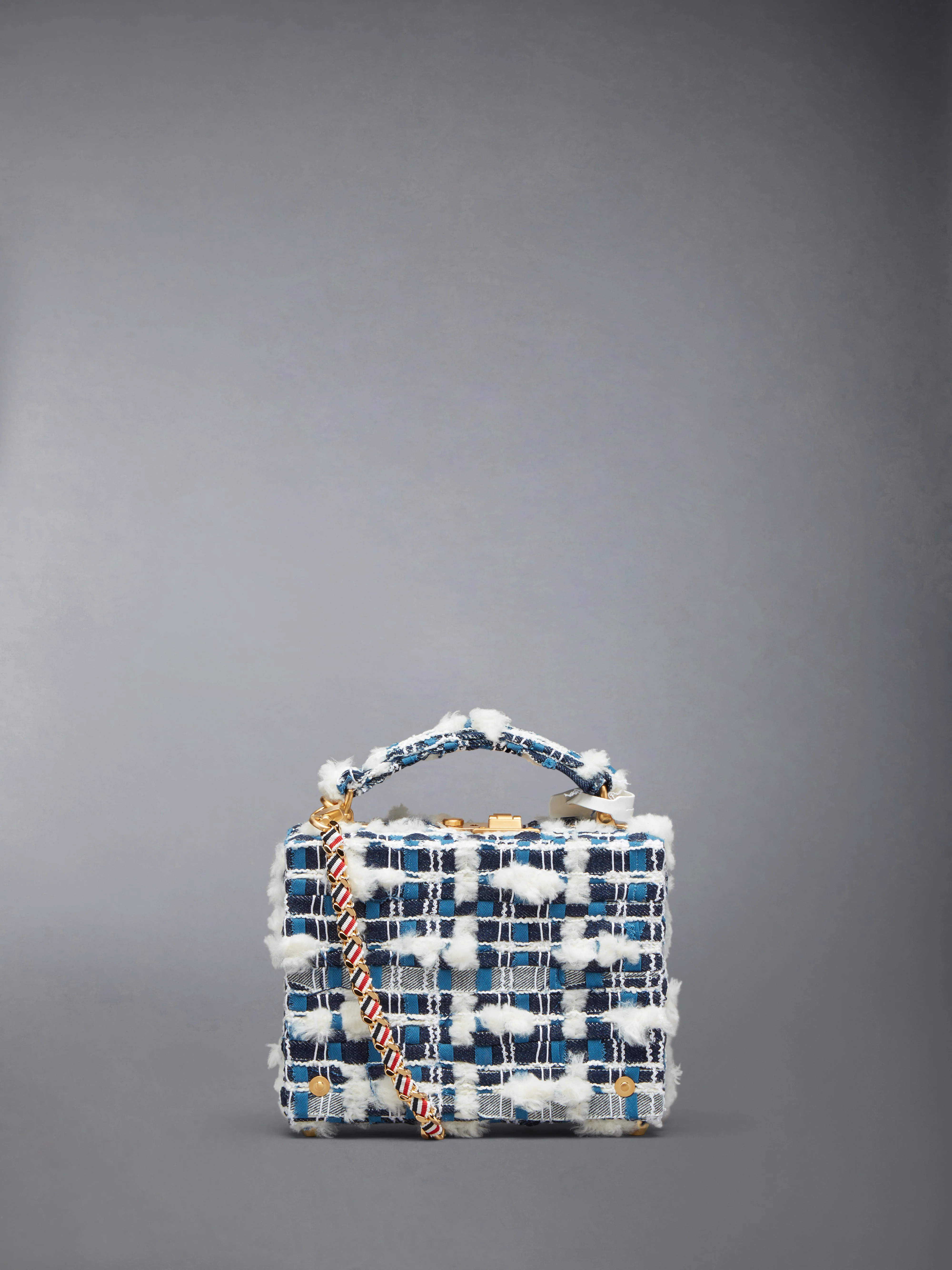 6591-denim-pouf-tweed-micro-attache-case-3.webp DENIM POUF TWEED MICRO ATTACHE CASE