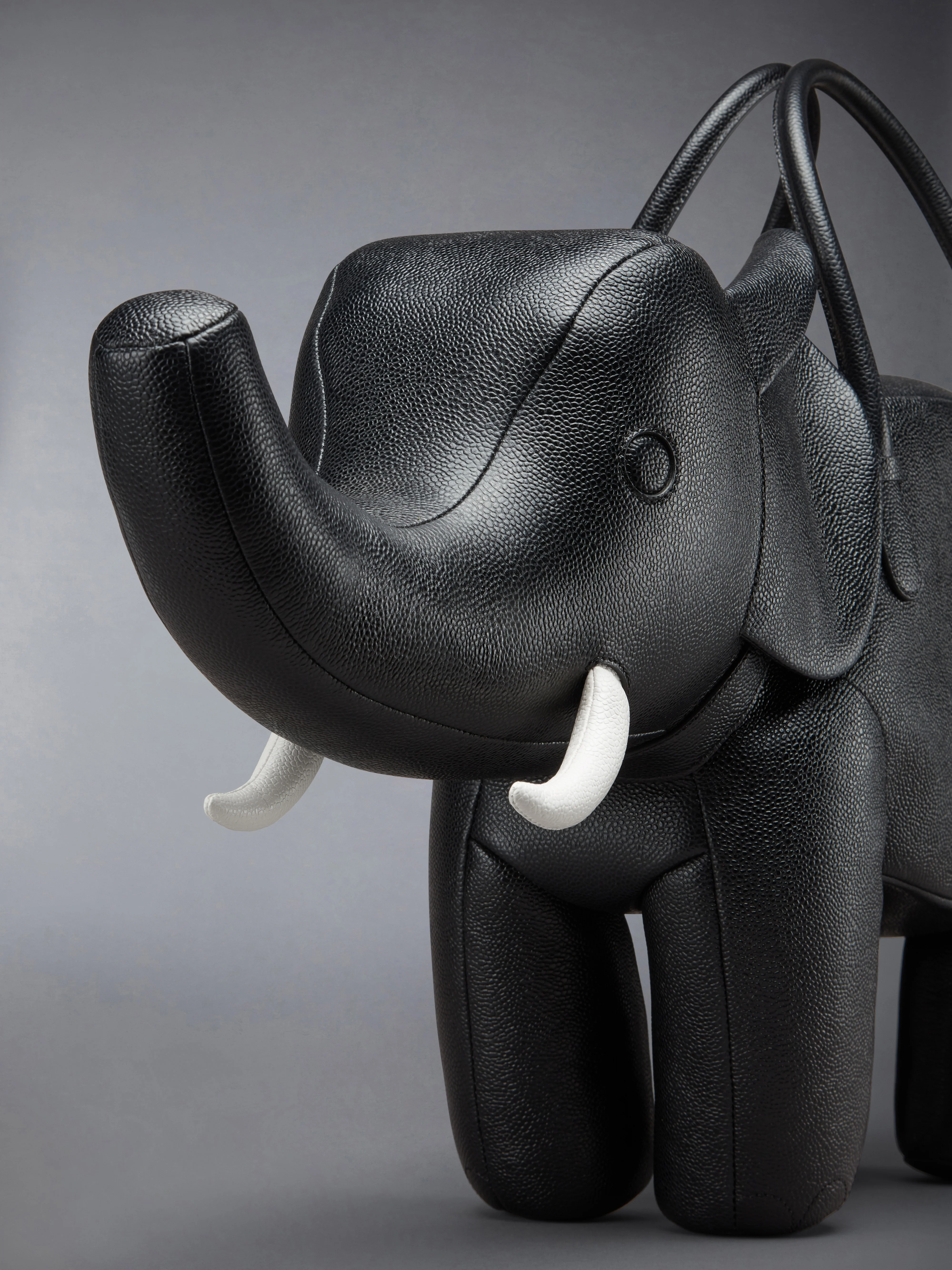 6751-elephant-bag-in-pebble-grain-5.webp Elephant Bag In Pebble Grain