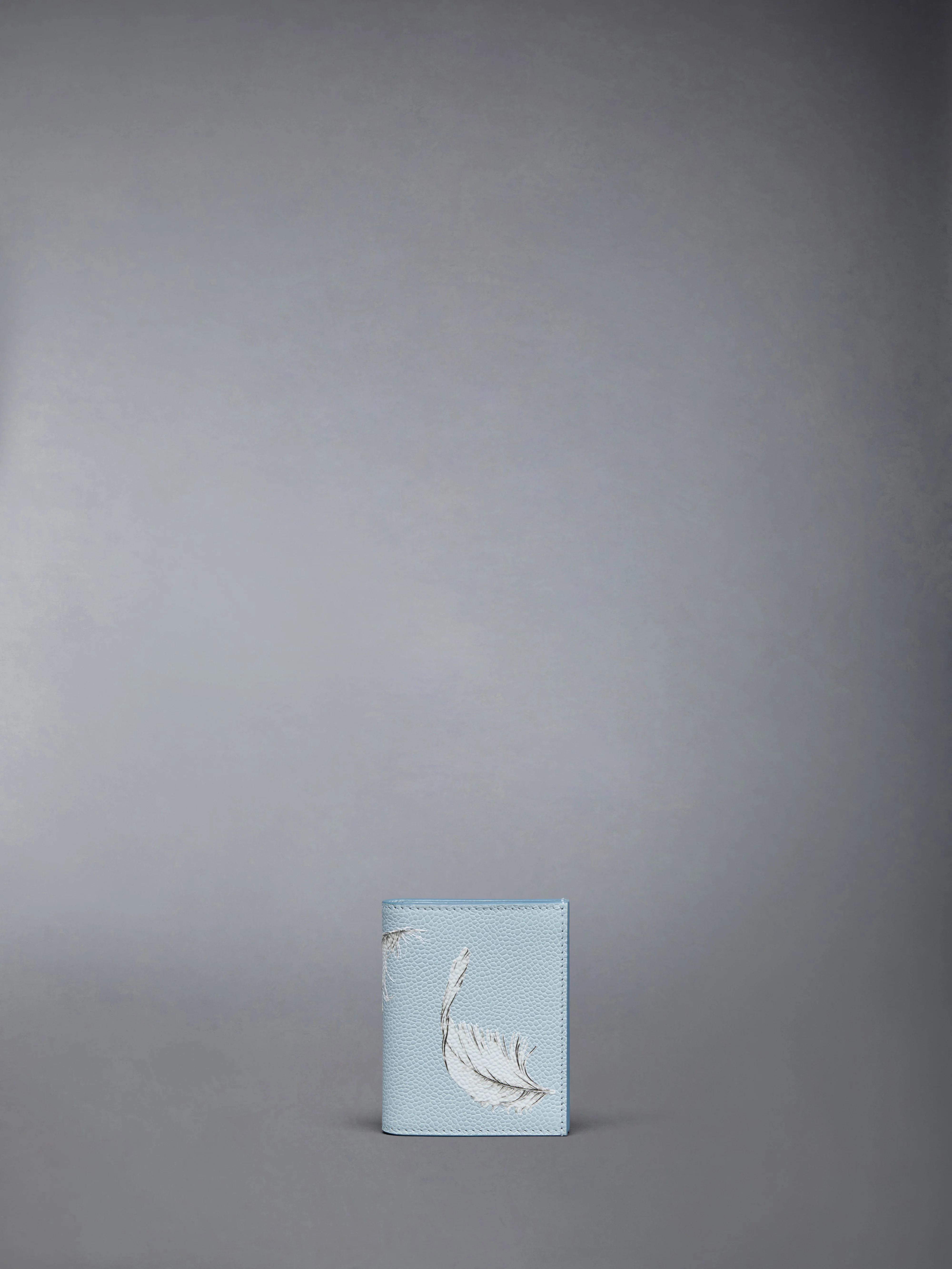 FEATHER PRINT PEBBLE GRAIN DOUBLE CARD HOLDER