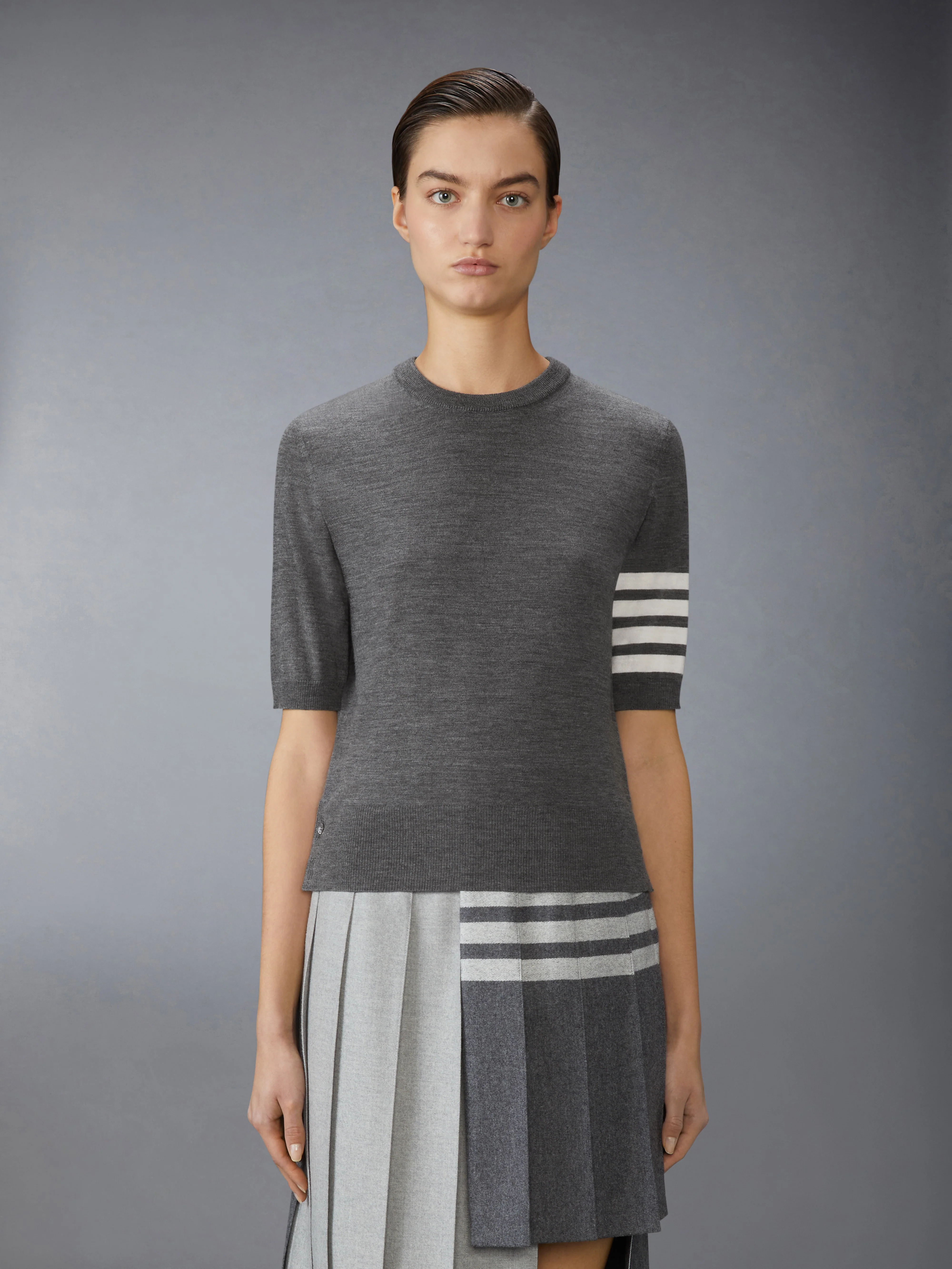 FINE MERINO WOOL 4-BAR TEE